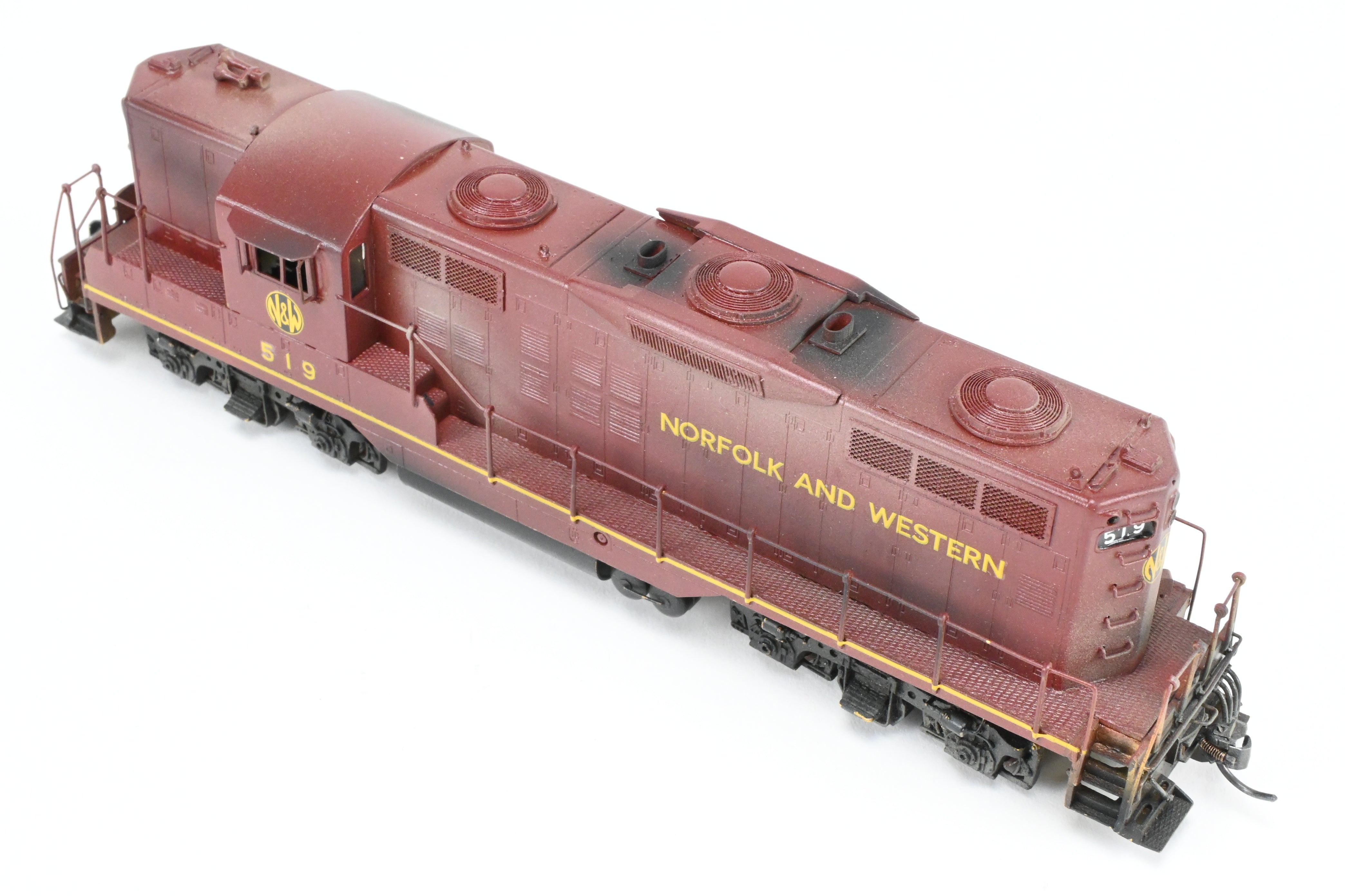 HO Scale Brass N&W Norfolk & Western EMD GP9 1750 HP Late Version with 48 Fans & Brakes