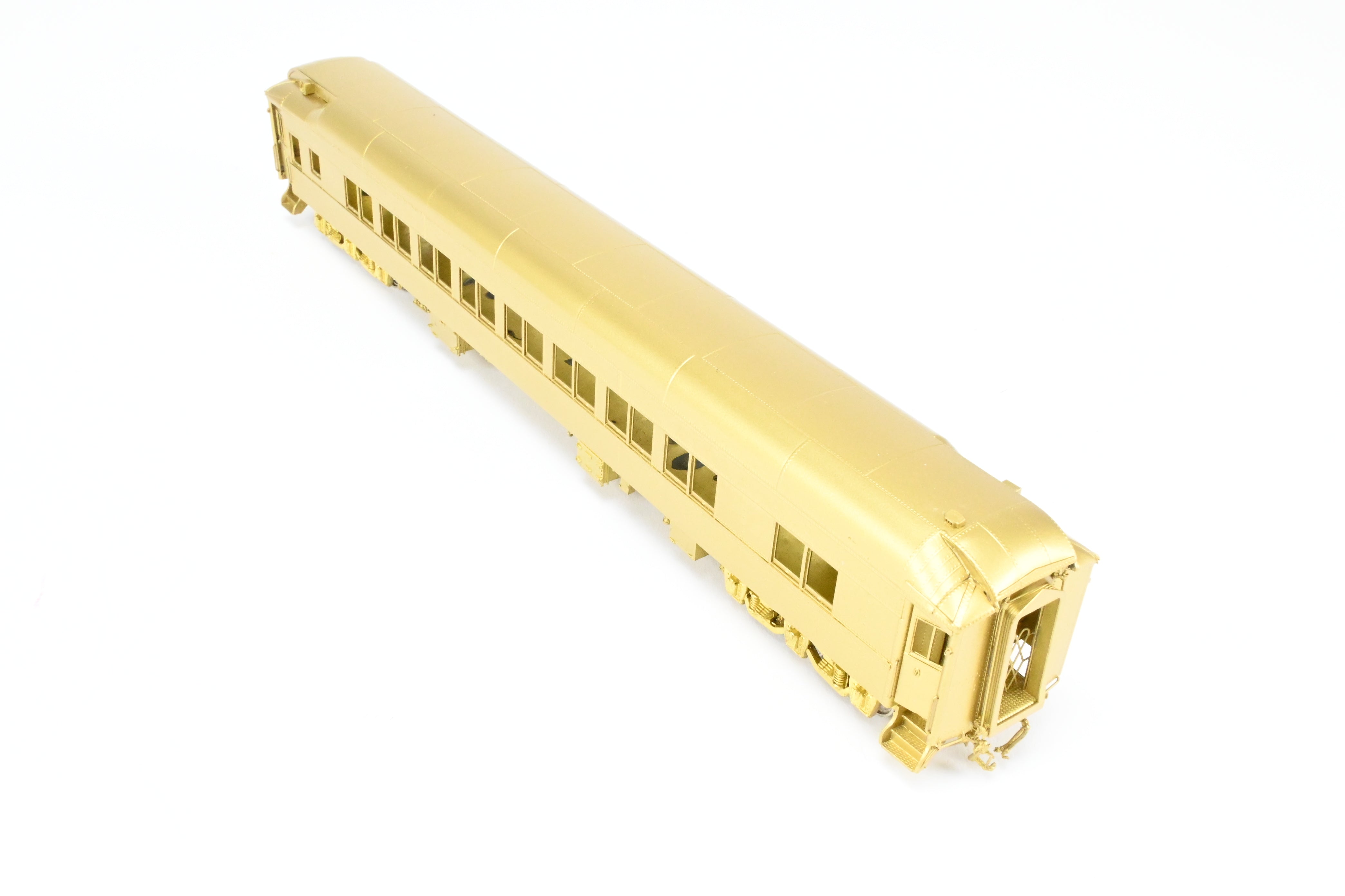 High - Quality HO Scale Brass Oriental Limited Pullman Heavyweight 16 - Section Tourist Sleeper with Mechanical Air - Conditioning for Model Trains