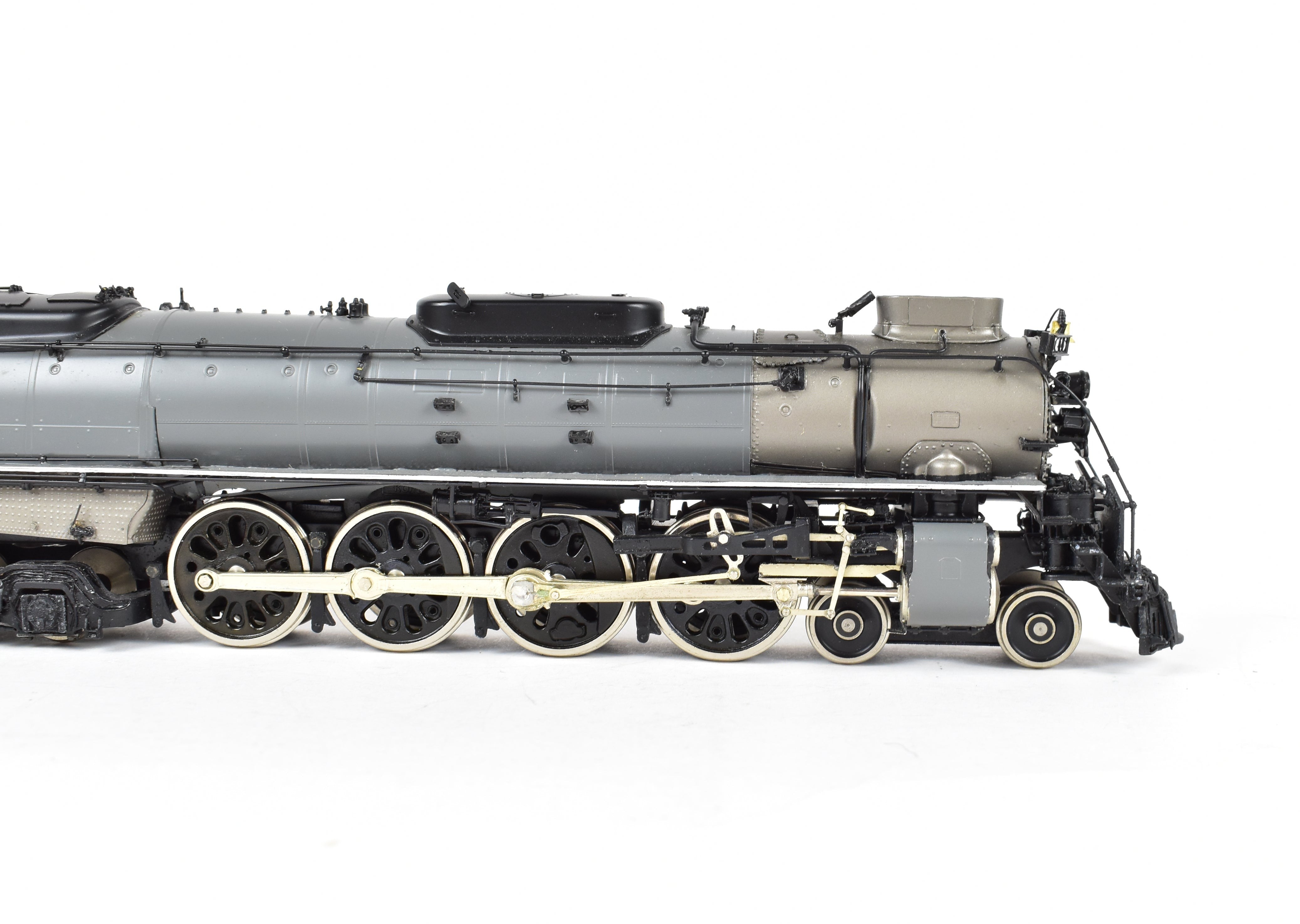HO Brass Key Imports Union Pacific 4-8-4 FEF-2 Oil Version Grey No. 825 CS 59
