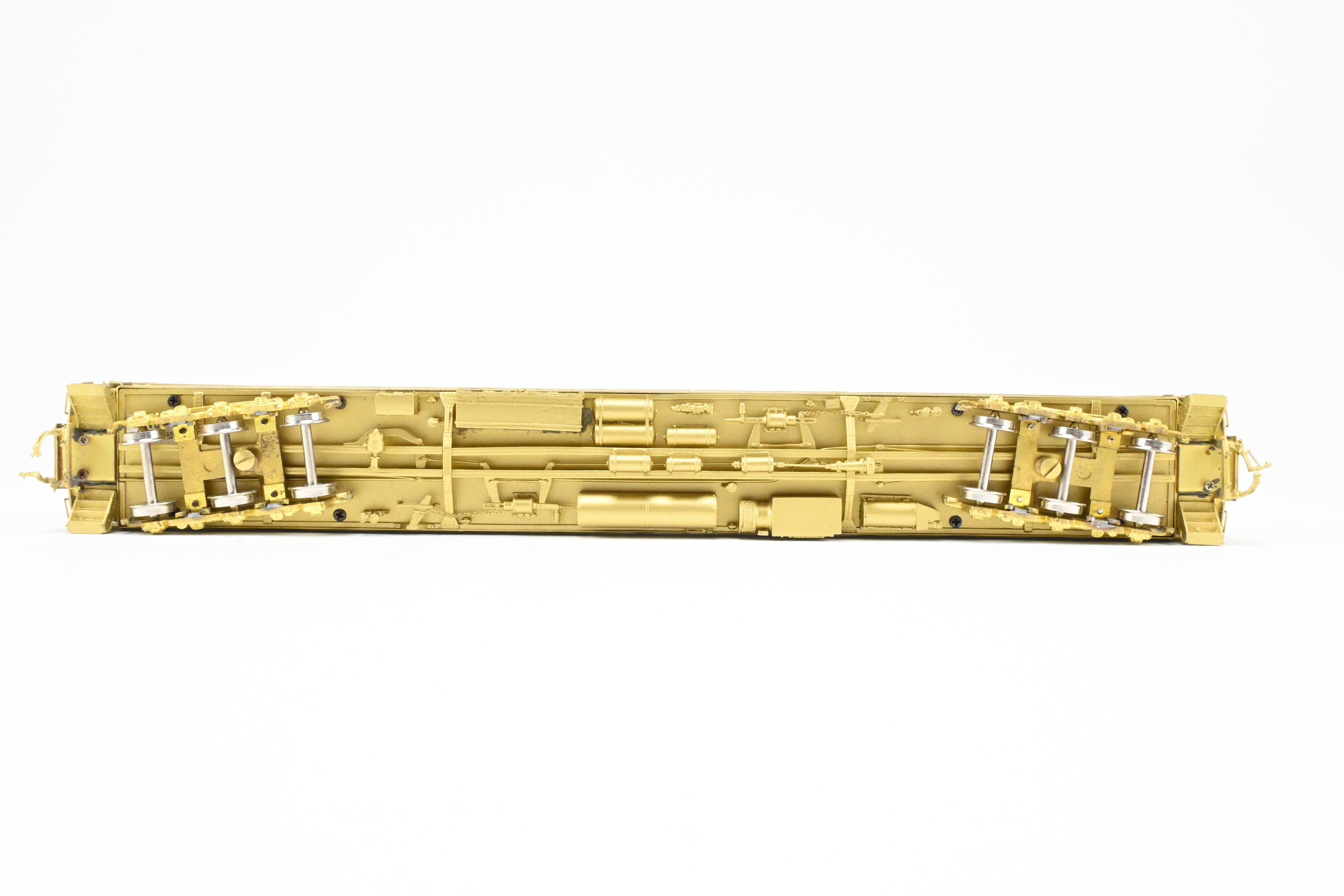 HO Scale Brass Oriental Limited 10-1-2 Sleeper with Mechanical AC Pullman Heavyweight