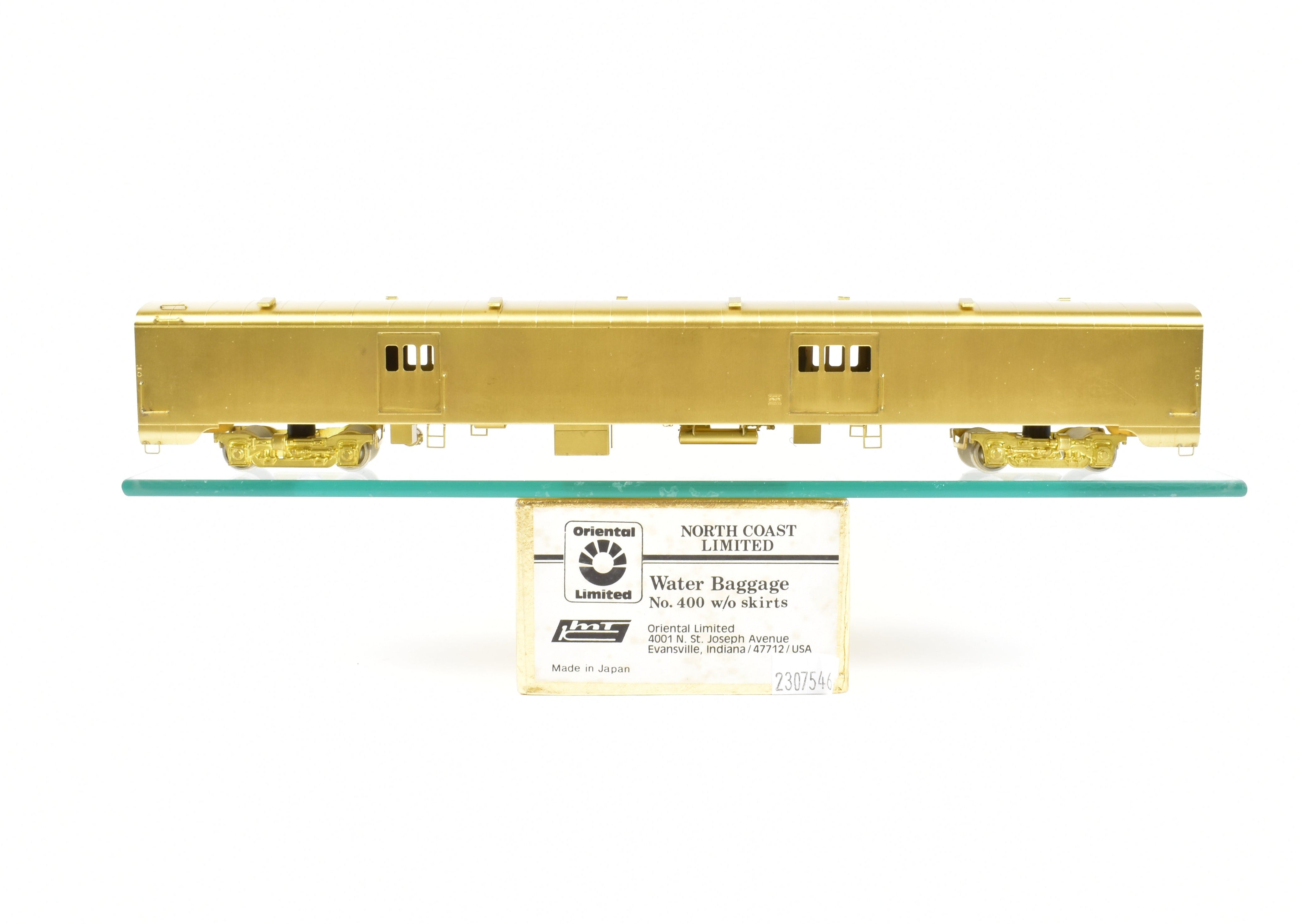 HO Brass Oriental Limited NP North Coast Water Baggage Car, No Skirts, Excellent Cond