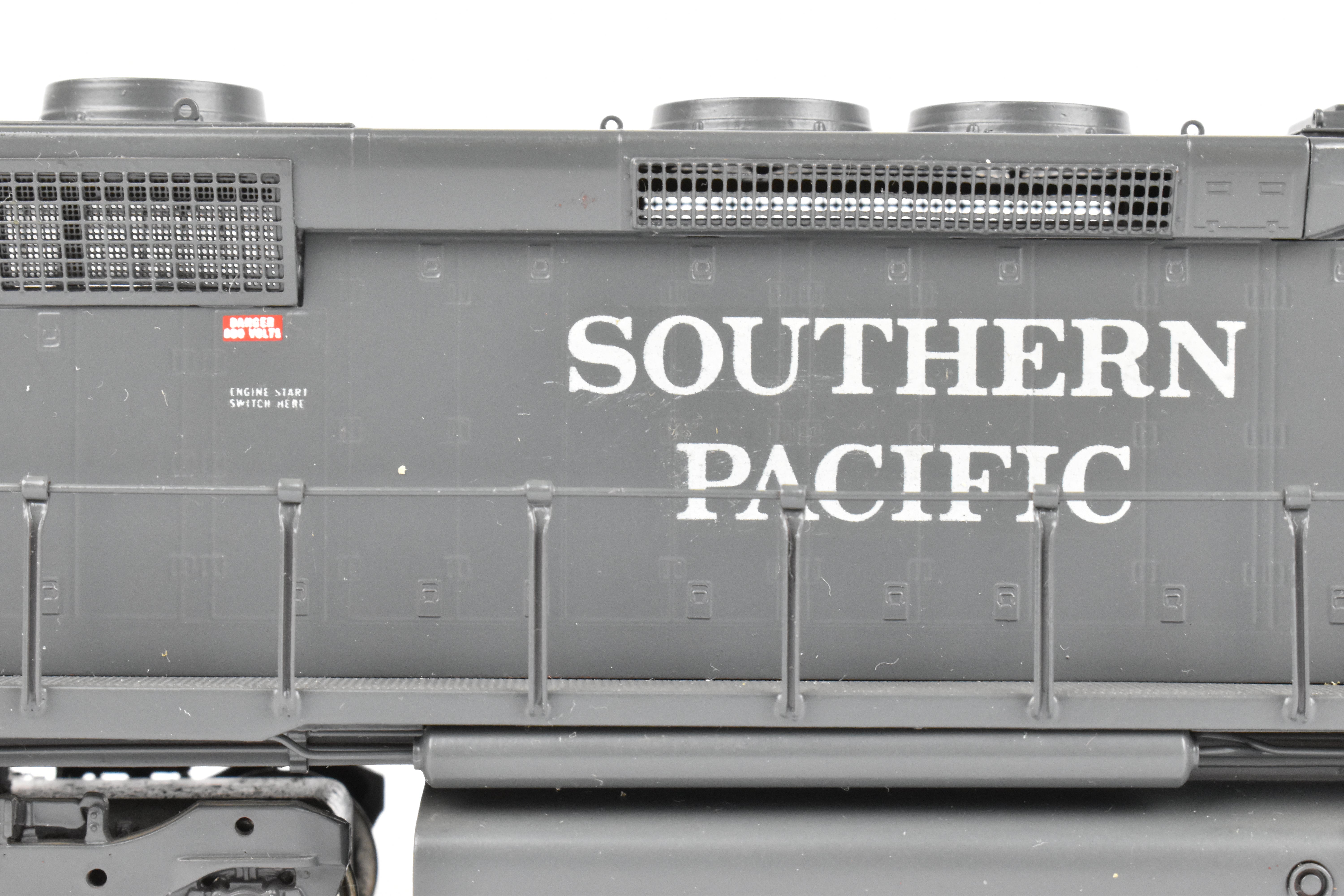 HO Scale Brass Southern Pacific EMD SD45 3600 HP Low Hood CP 8895 Model