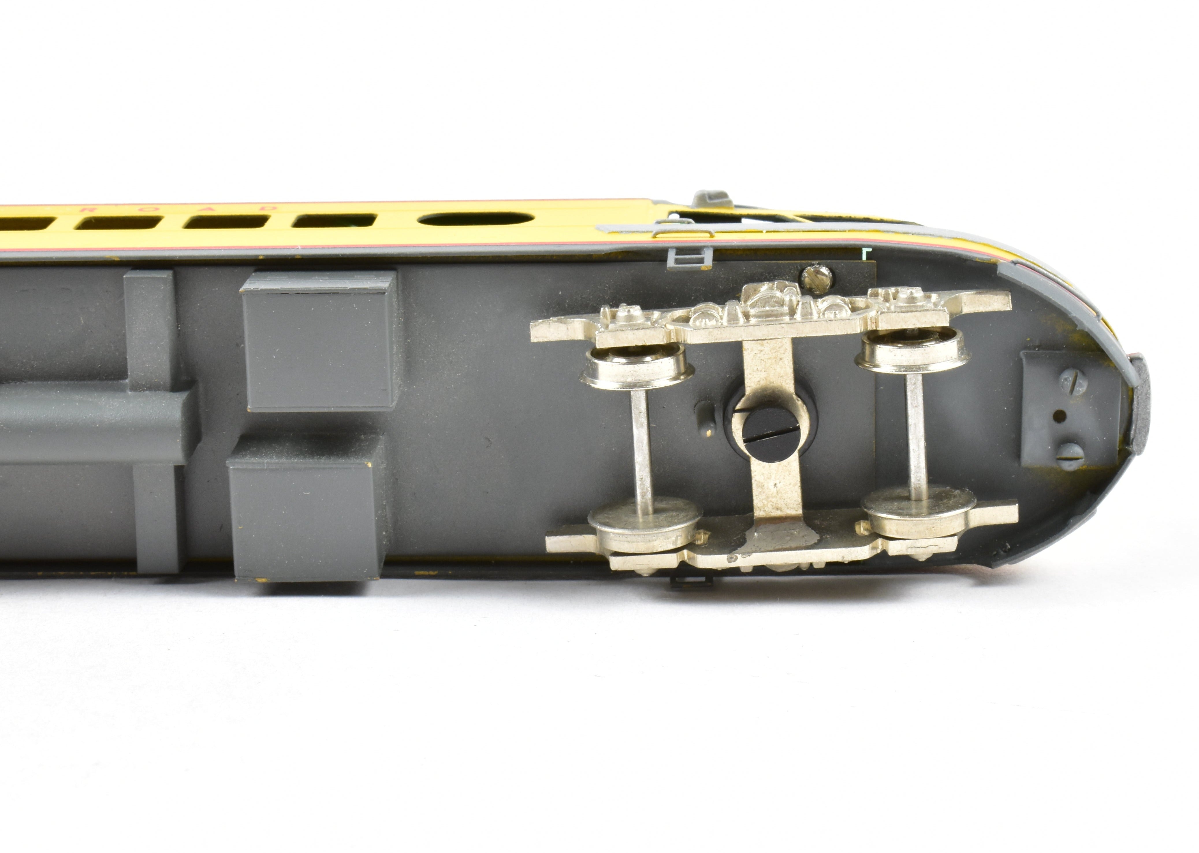 Custom Painted HO Brass Soho Milwaukee Road #186 Rapids Sky Top Lounge Model