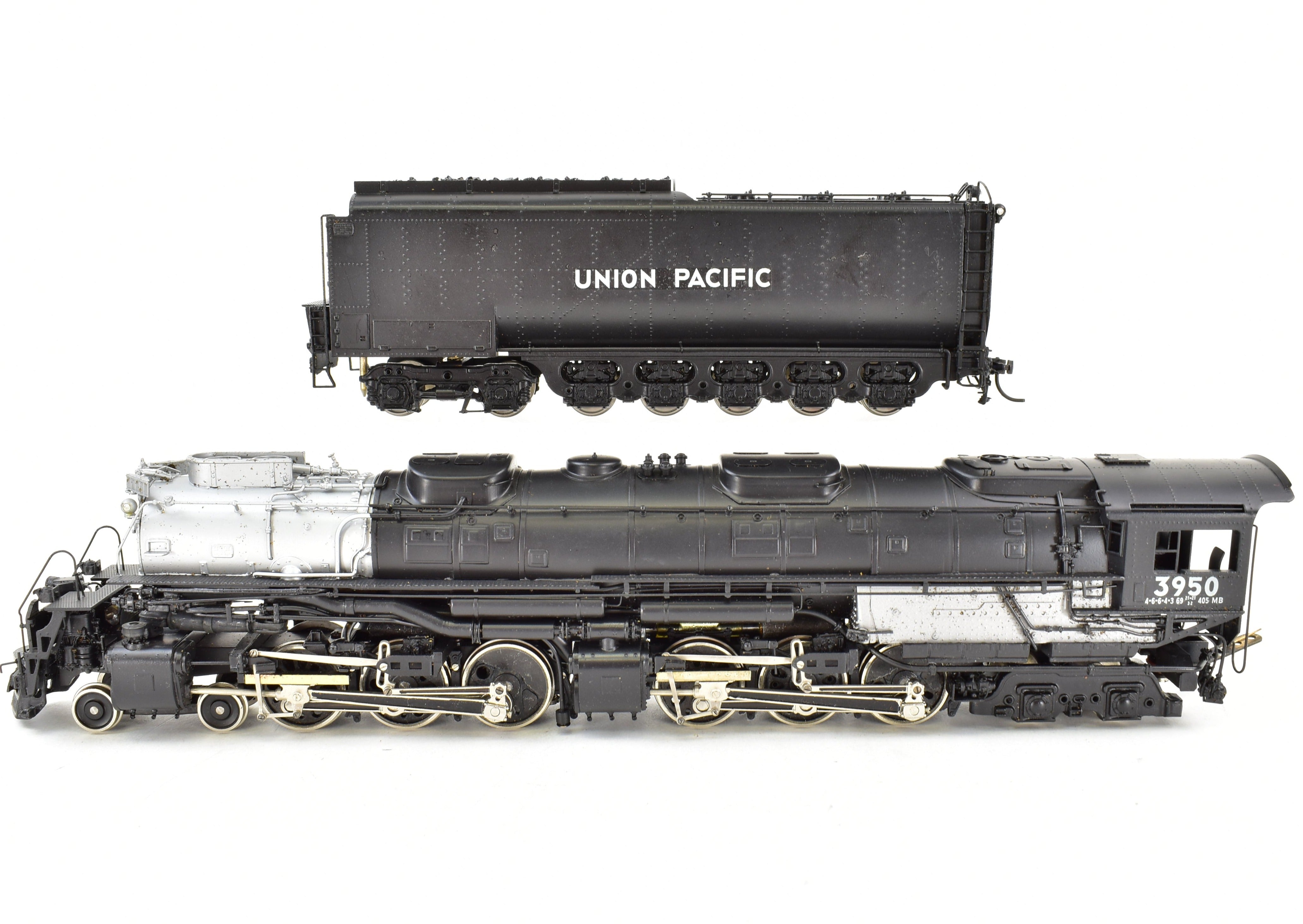 HO Scale Brass PFM - Tenshodo Union Pacific 4-6-6-4 Challenger 1975 Crown Steam Locomotive Model
