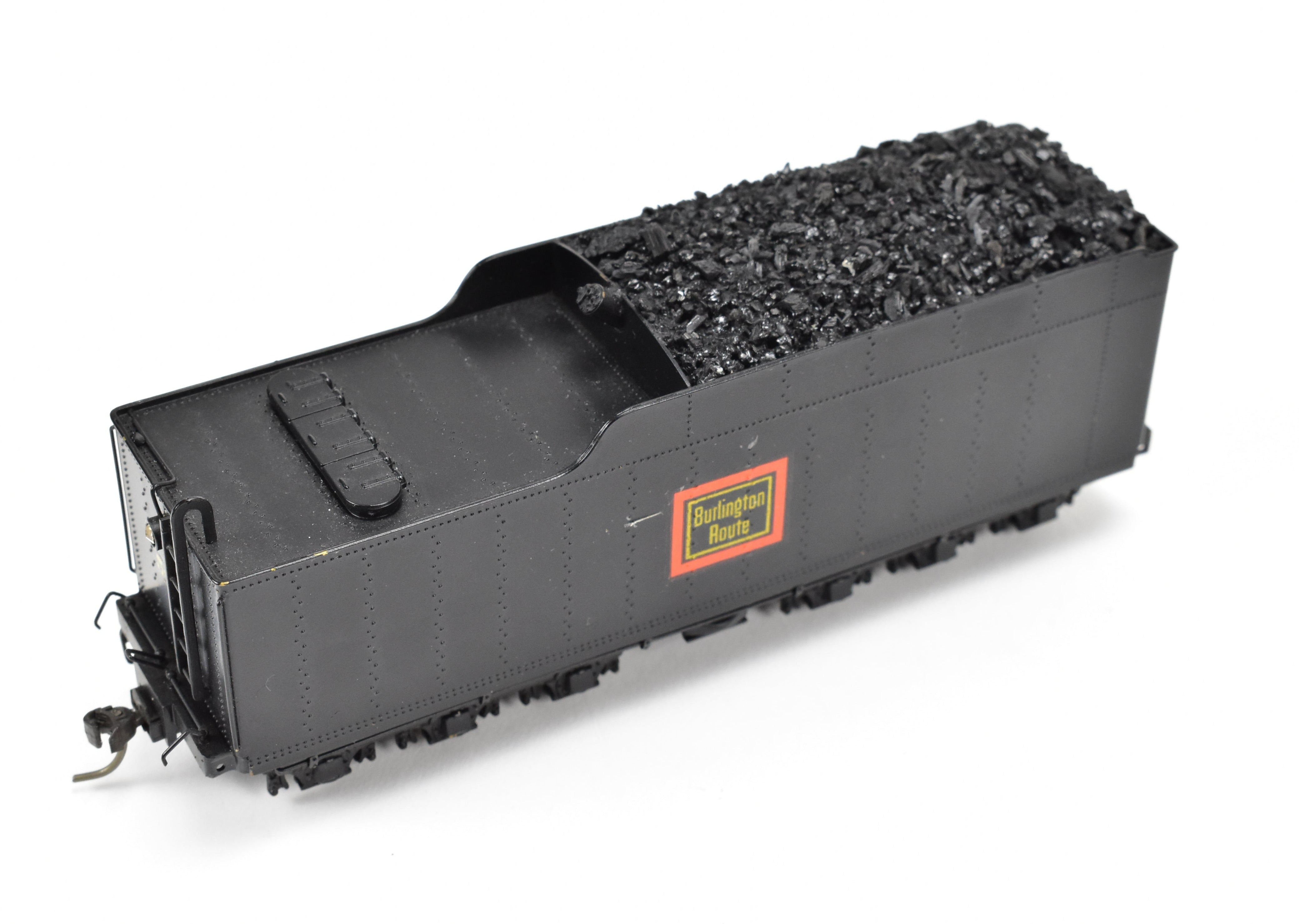 High - Quality HO Scale Brass Pacific Fast Mail Model Train - Toby CB&Q Burlington Route 4 - 8 - 4 Class O - 5, 1961 Run, Crown CP Numbered 5632