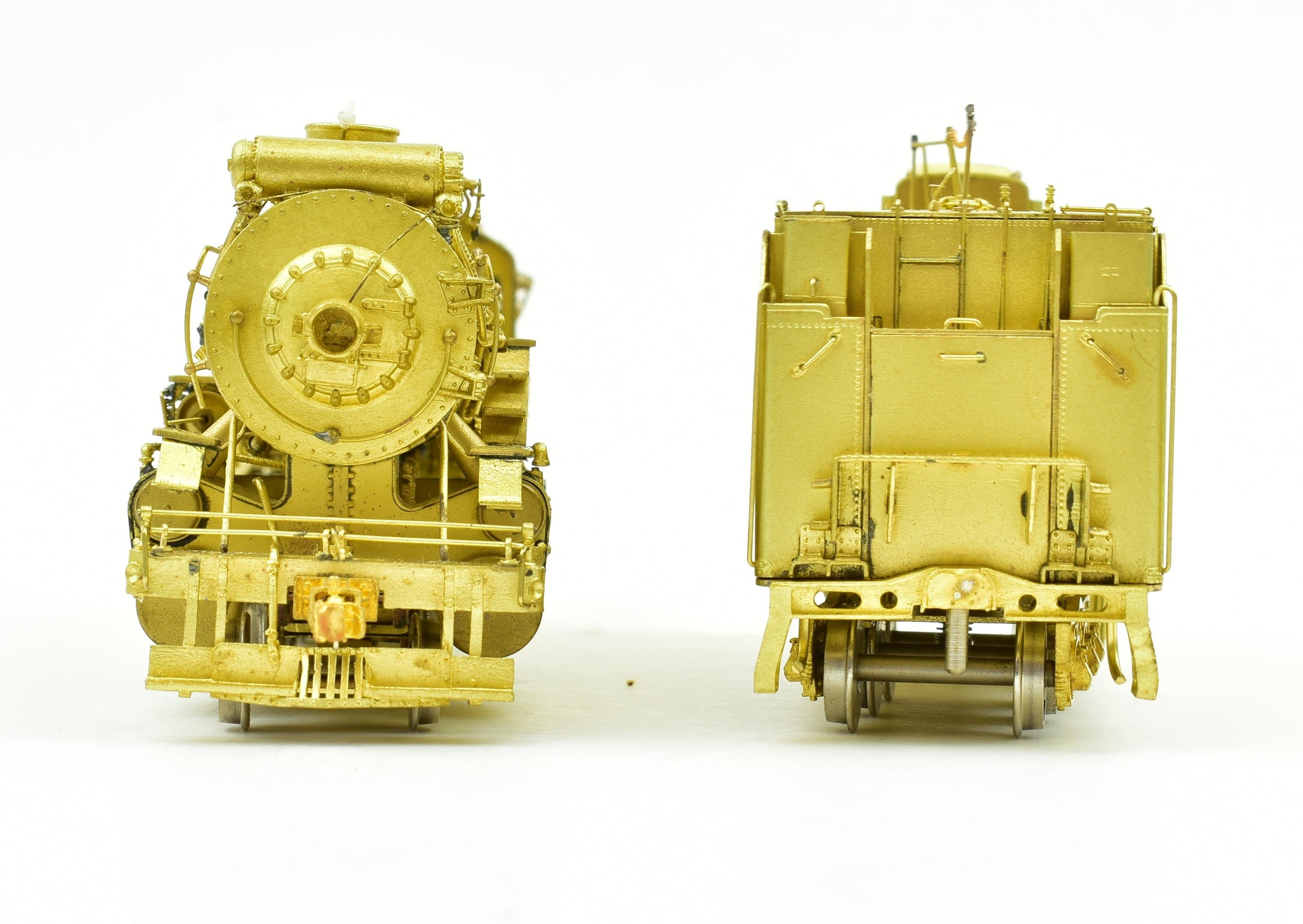 HO Scale Brass Model of Texas & Pacific Class G - 1b 2 - 10 - 2 Santa Fe Locomotive by Pecos River Brass