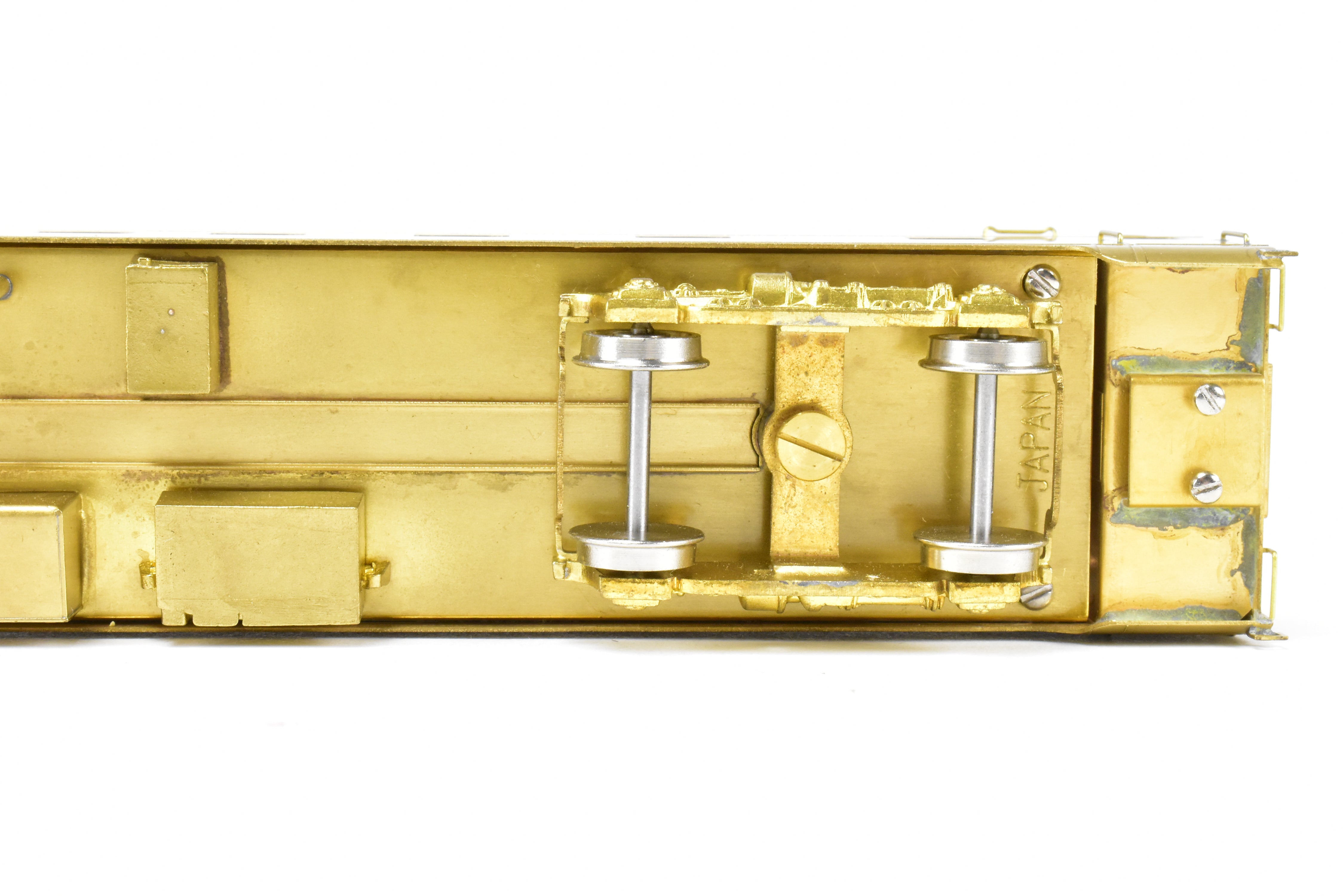 HO Brass Oriental Limited NP - Post 1955 North Coast Limited #392 Sleeper Observation Car