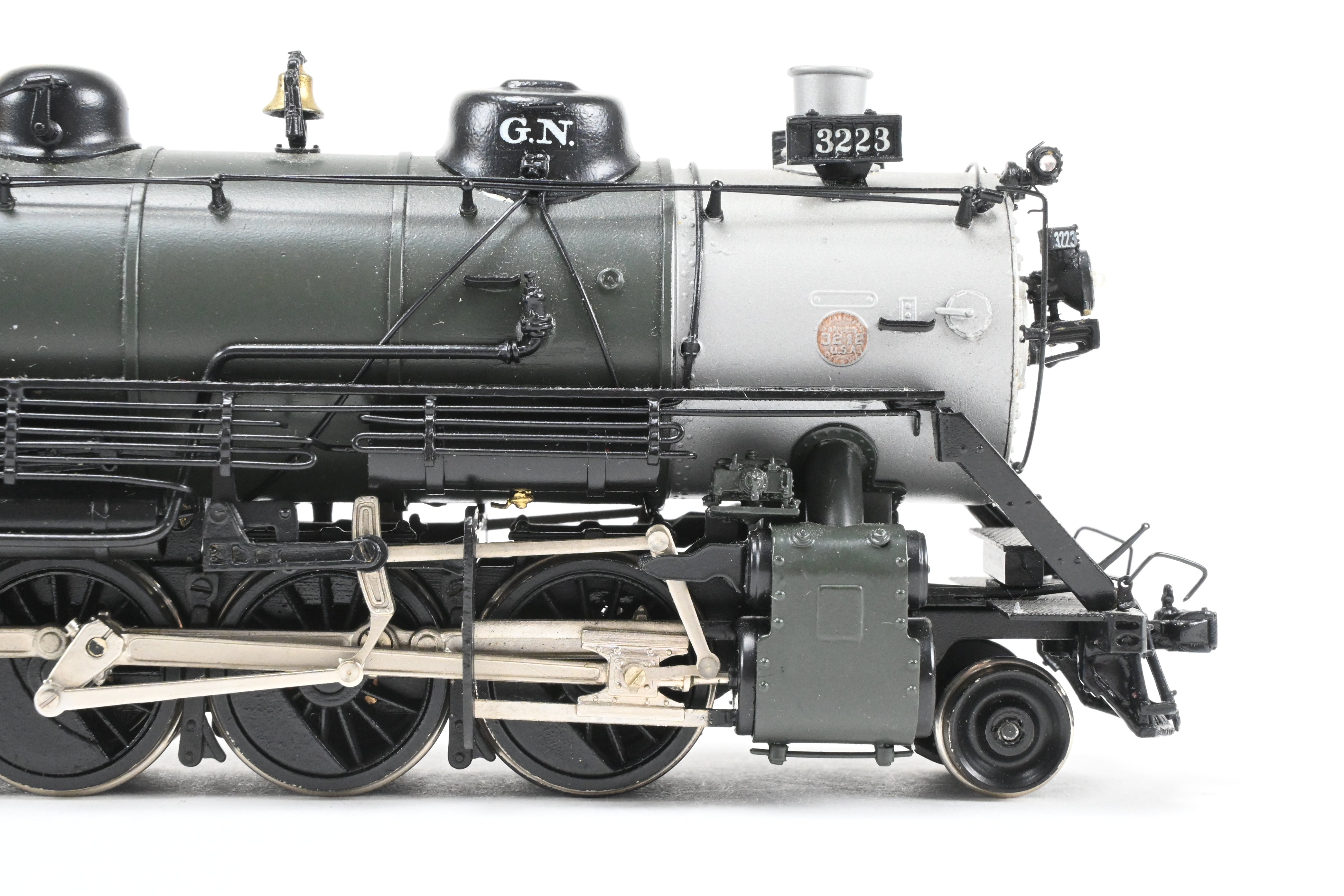 HO Scale Brass Great Northern 2-8-2 Class O-4 Pro-Painted Sunset Model
