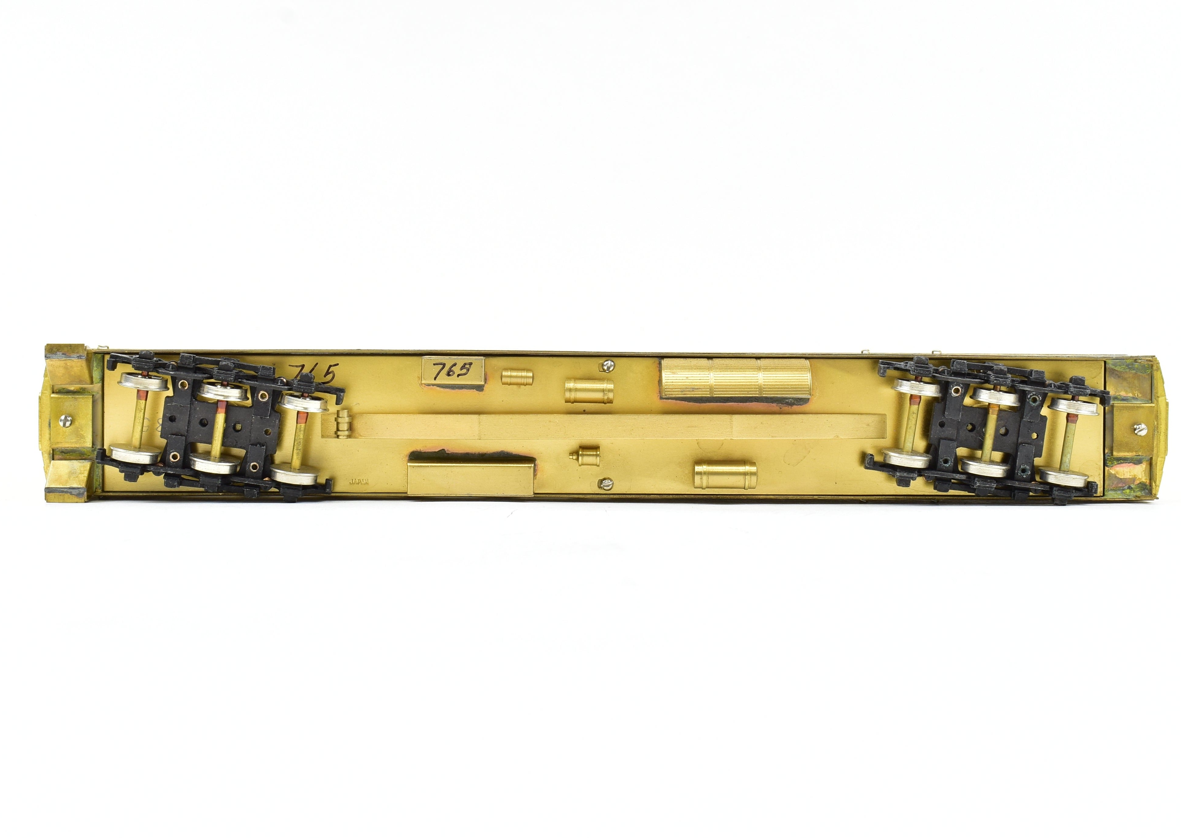 HO Scale Brass Lambert #850 ATSF - Santa Fe Heavyweight Combine Model with Central Valley Trucks for Model Train Enthusiasts