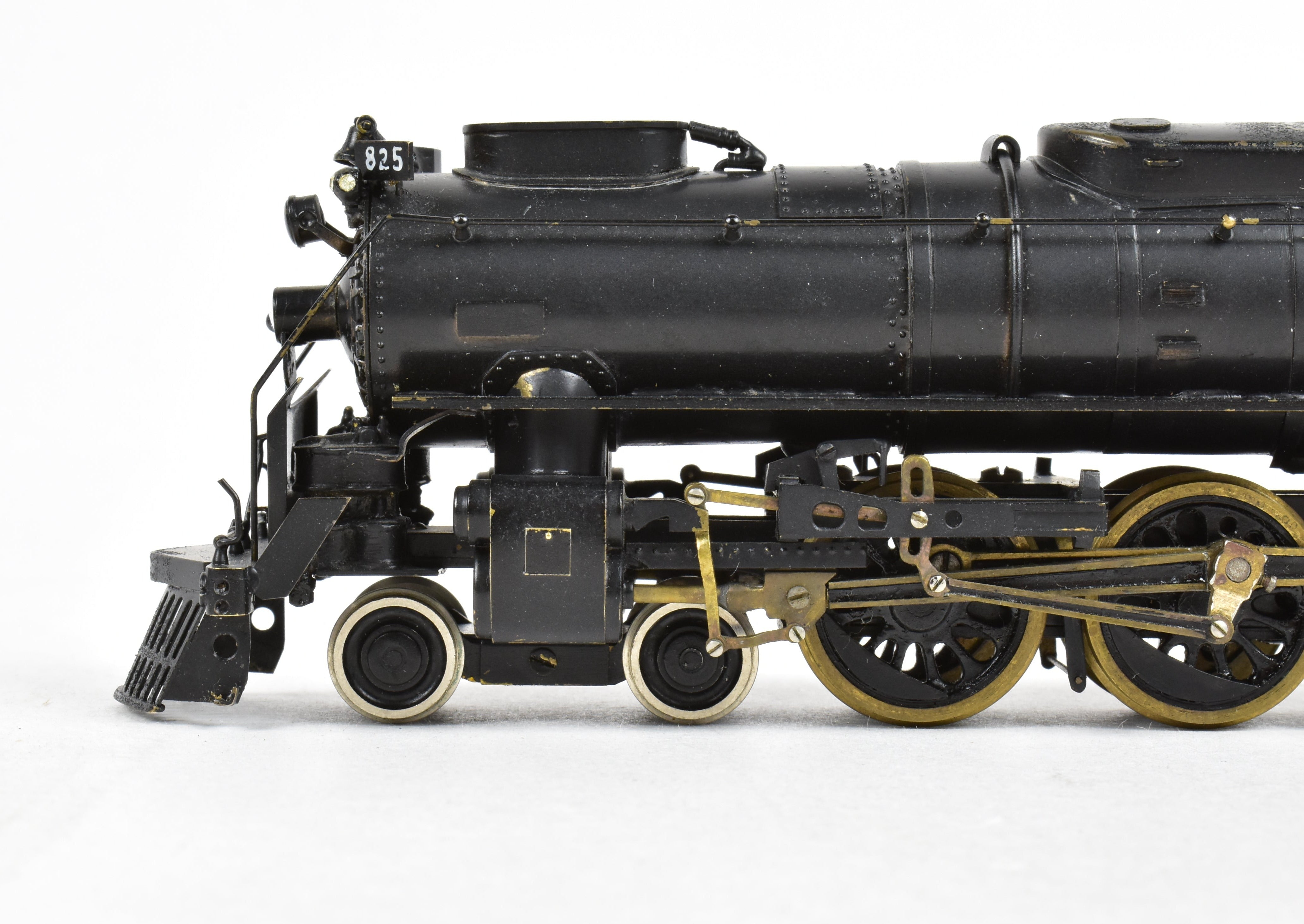 Handmade HO Scale Brass Pacific Fast Mail Model Train - Union Pacific 4-8-4 FEF-2, Painted Black, Mid-1950s, One of Three Limited Edition