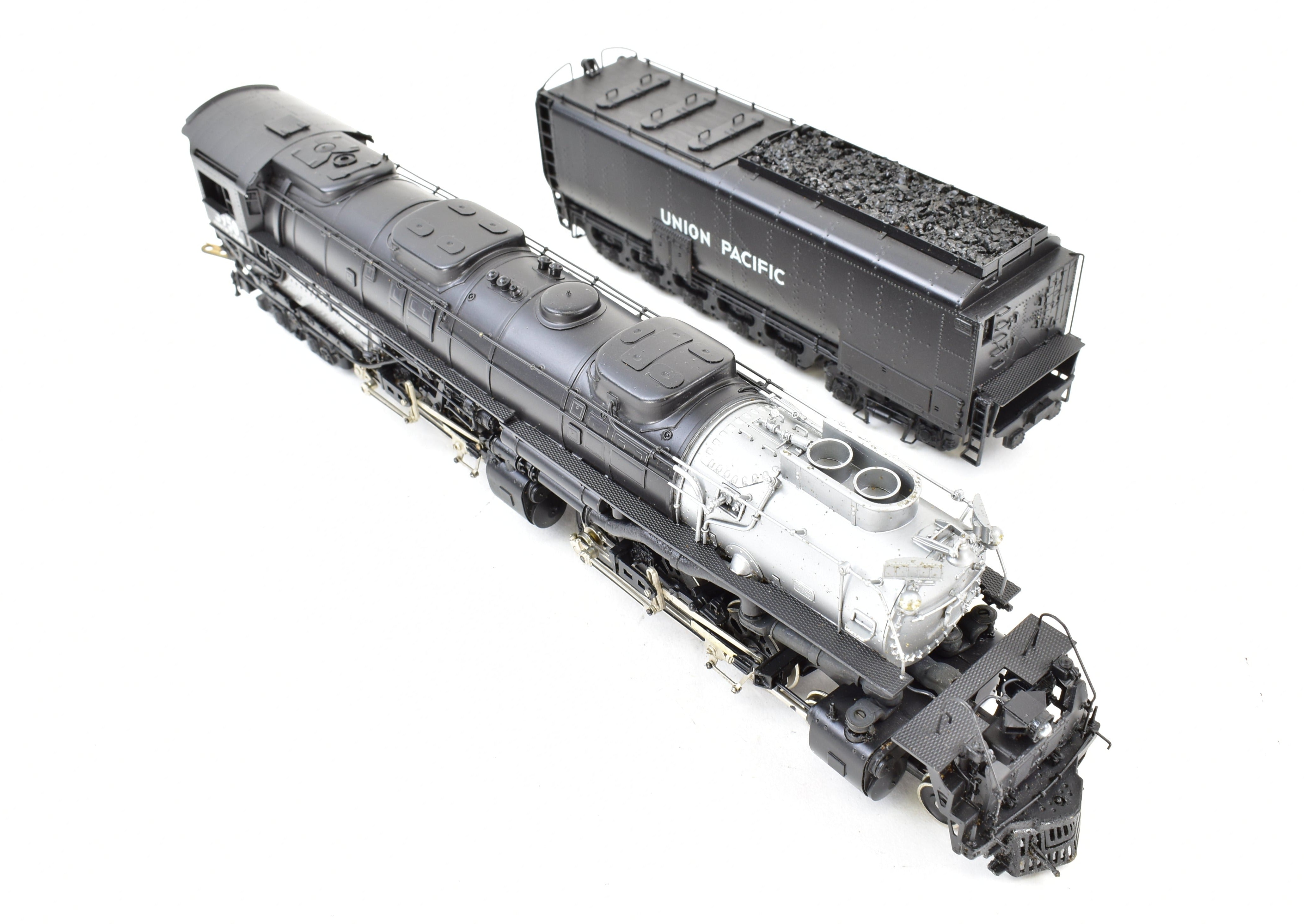 HO Scale Brass PFM - Tenshodo Union Pacific 4-6-6-4 Challenger 1975 Crown Steam Locomotive Model