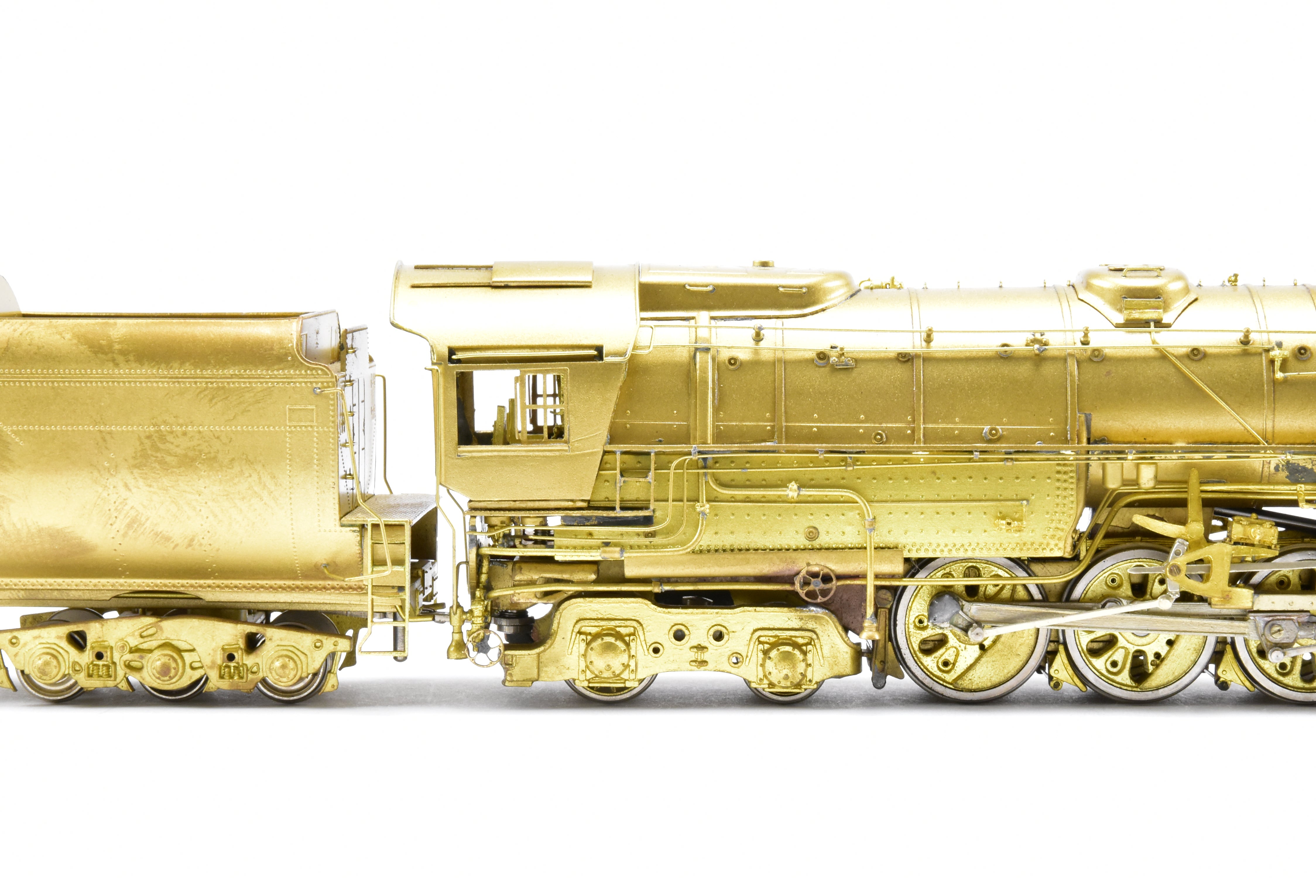 HO Union Pacific 3900 Class 4-6-6-4 Challenger Coal Version by Brass Key Imports