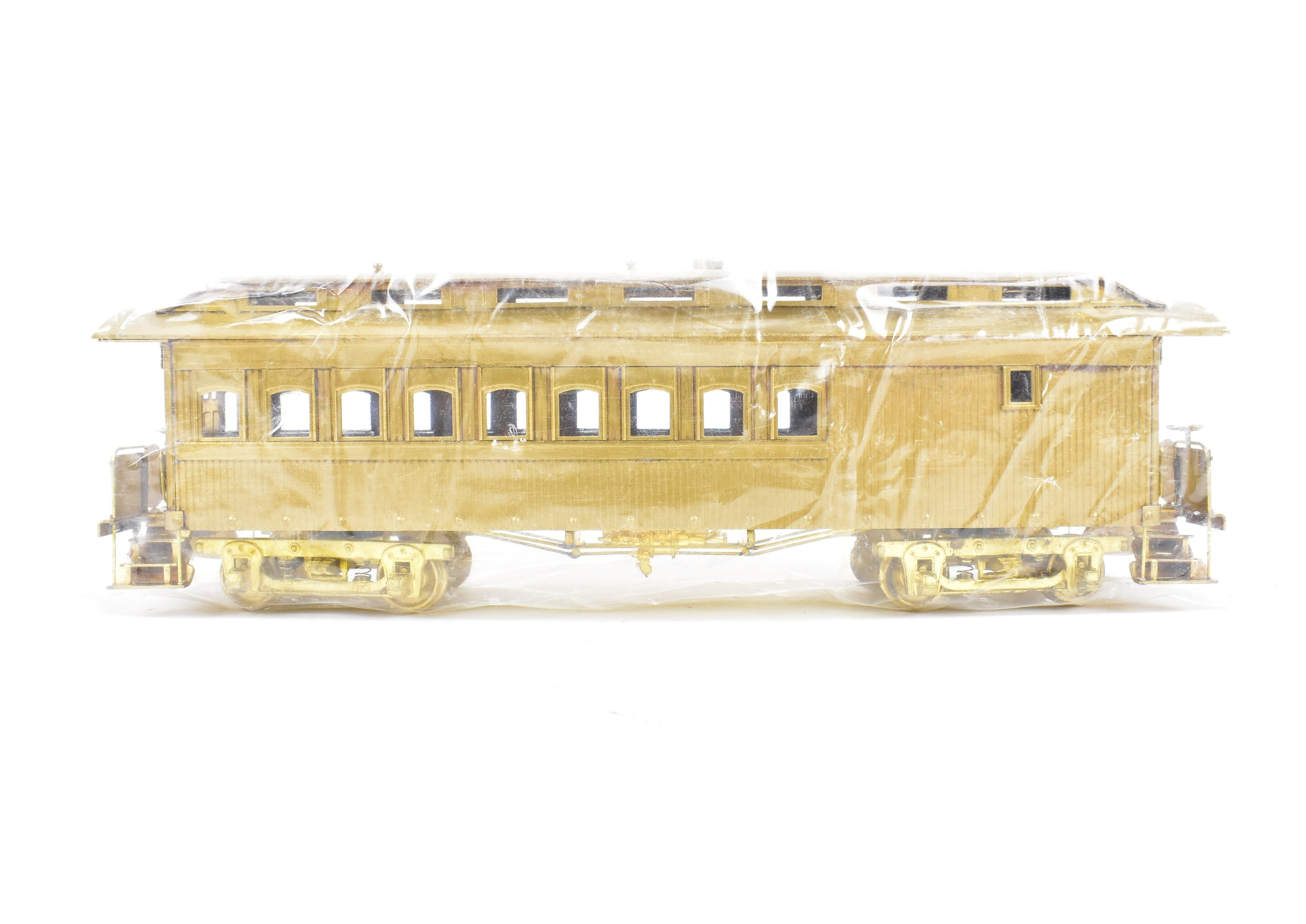 HO Scale Brass Pacific Fast Mail Model - Fujiyama Virginia & Truckee Wood Club Car Julia Bulette Collectible Train Car