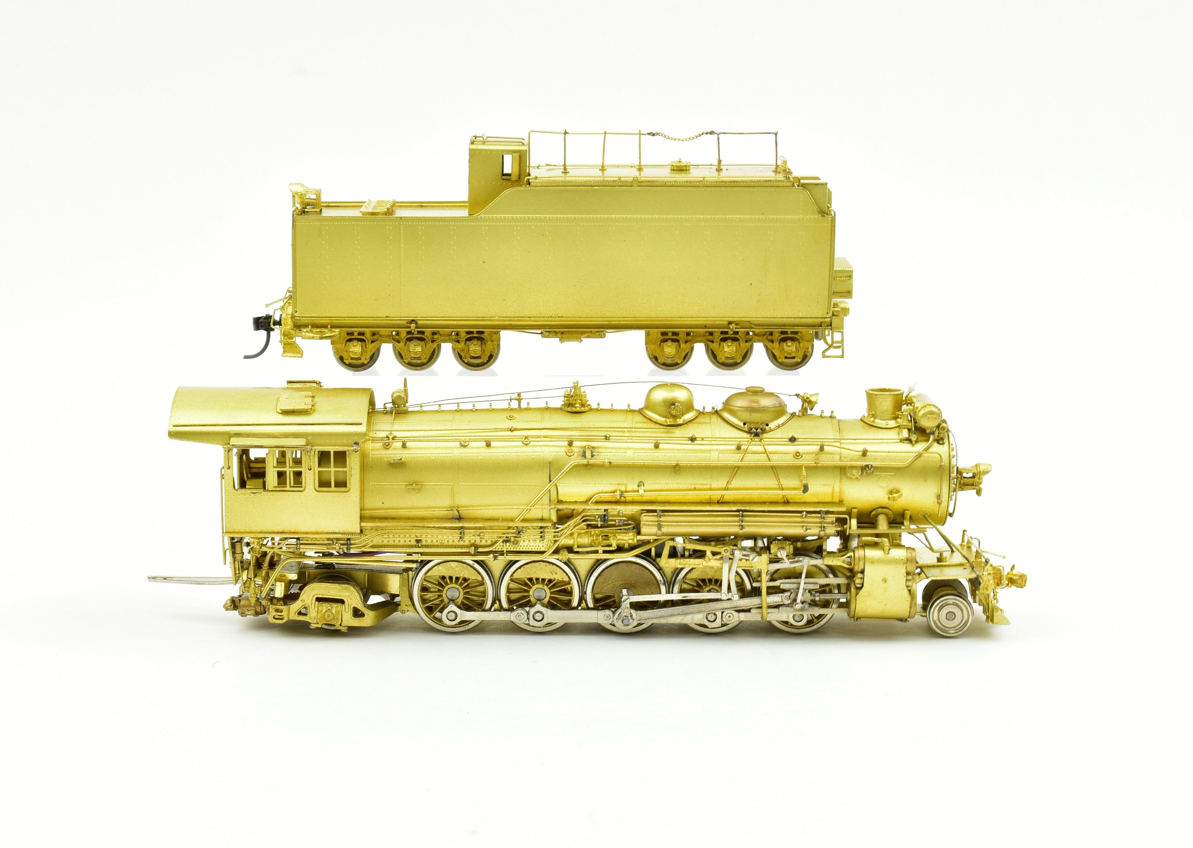 HO Scale Brass Model of Texas & Pacific Class G - 1b 2 - 10 - 2 Santa Fe Locomotive by Pecos River Brass