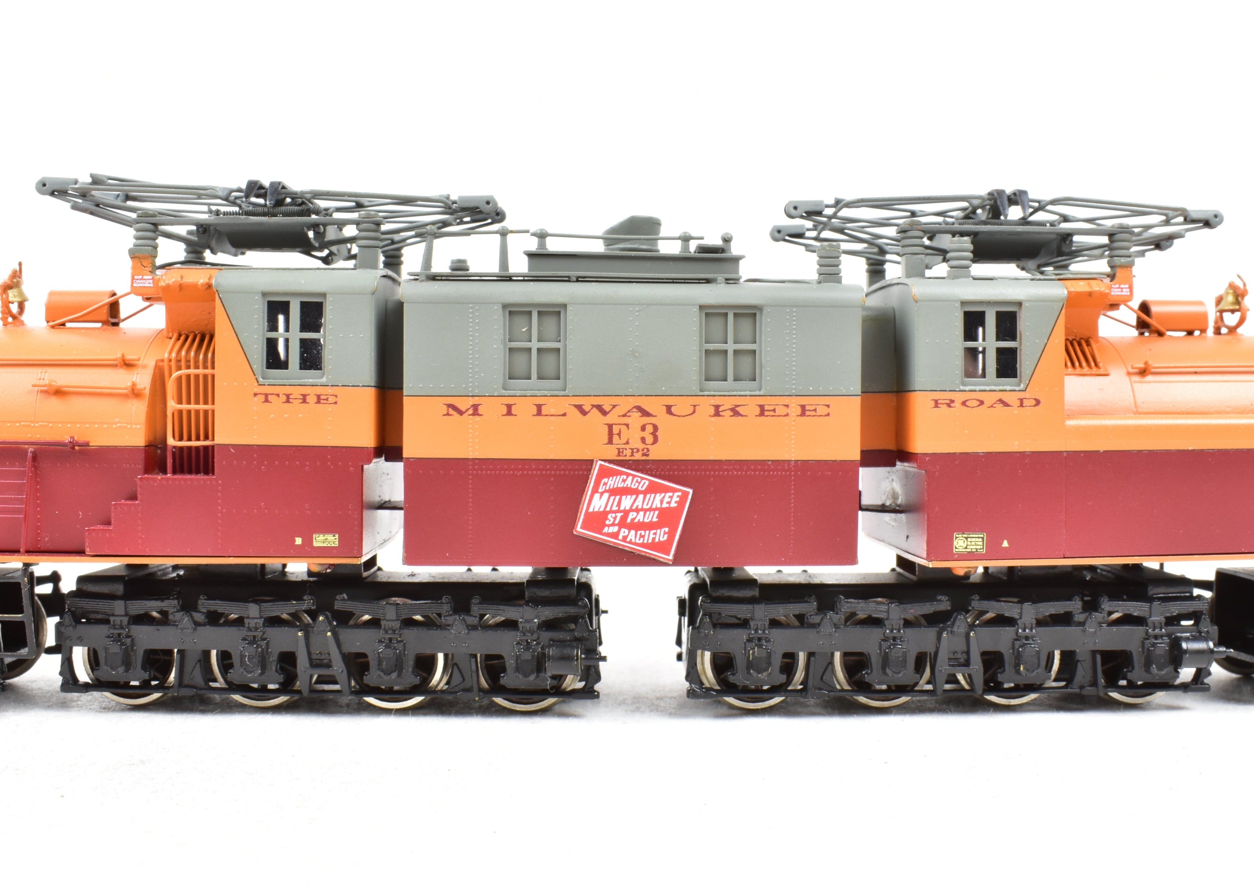 High - Quality HO Scale Brass NJ Custom Milwaukee Road EP - 2 BI - Polar Gearless Electric Model Train with Pro - Paint Finish, Model No. E3