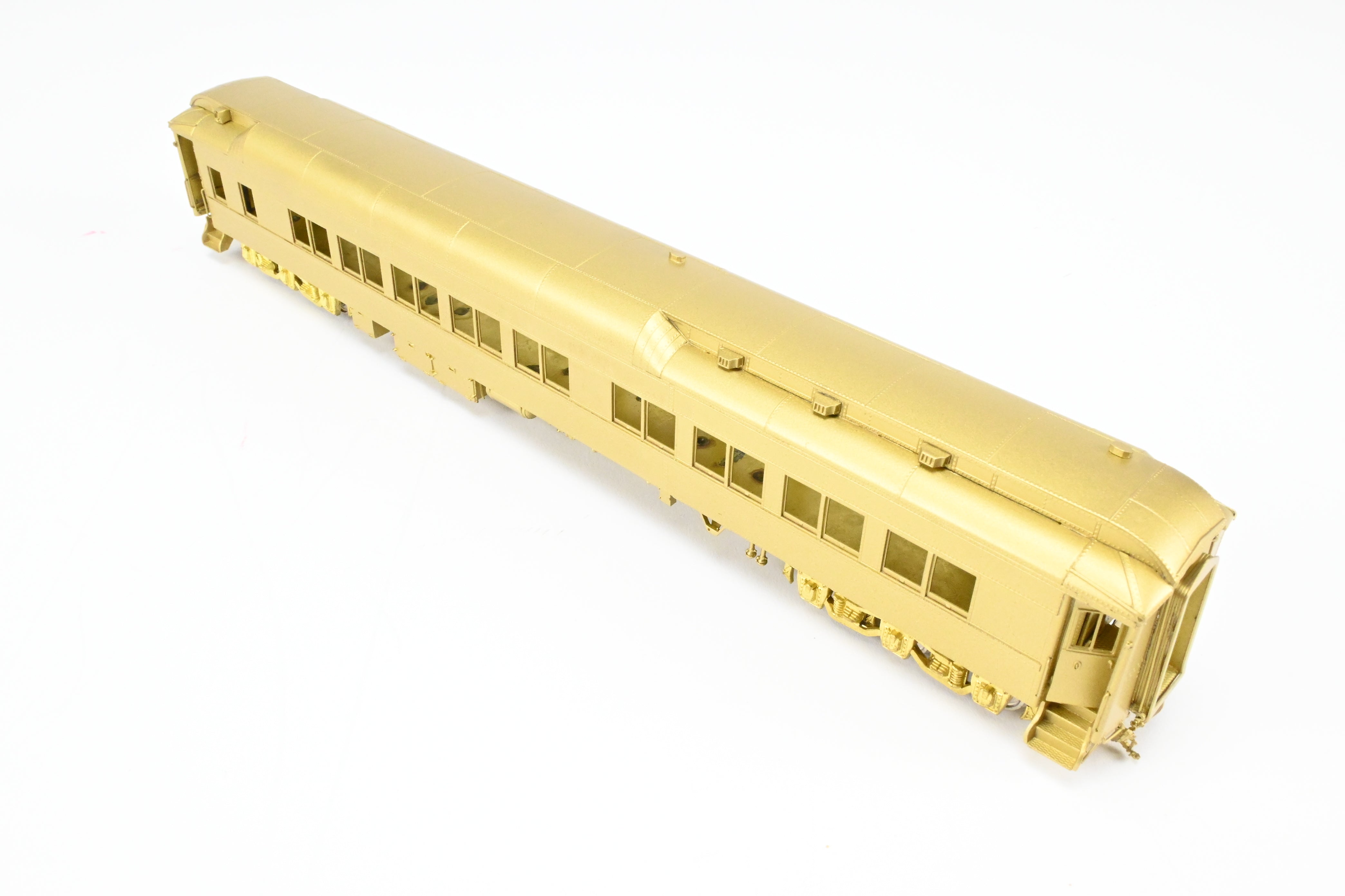 HO Scale Brass Oriental Limited Edition Various Roads Pullman Heavyweight 10 - Section 1 - Drawing Room 2 - Compartment Sleeper with Mechanical Air - Conditioning