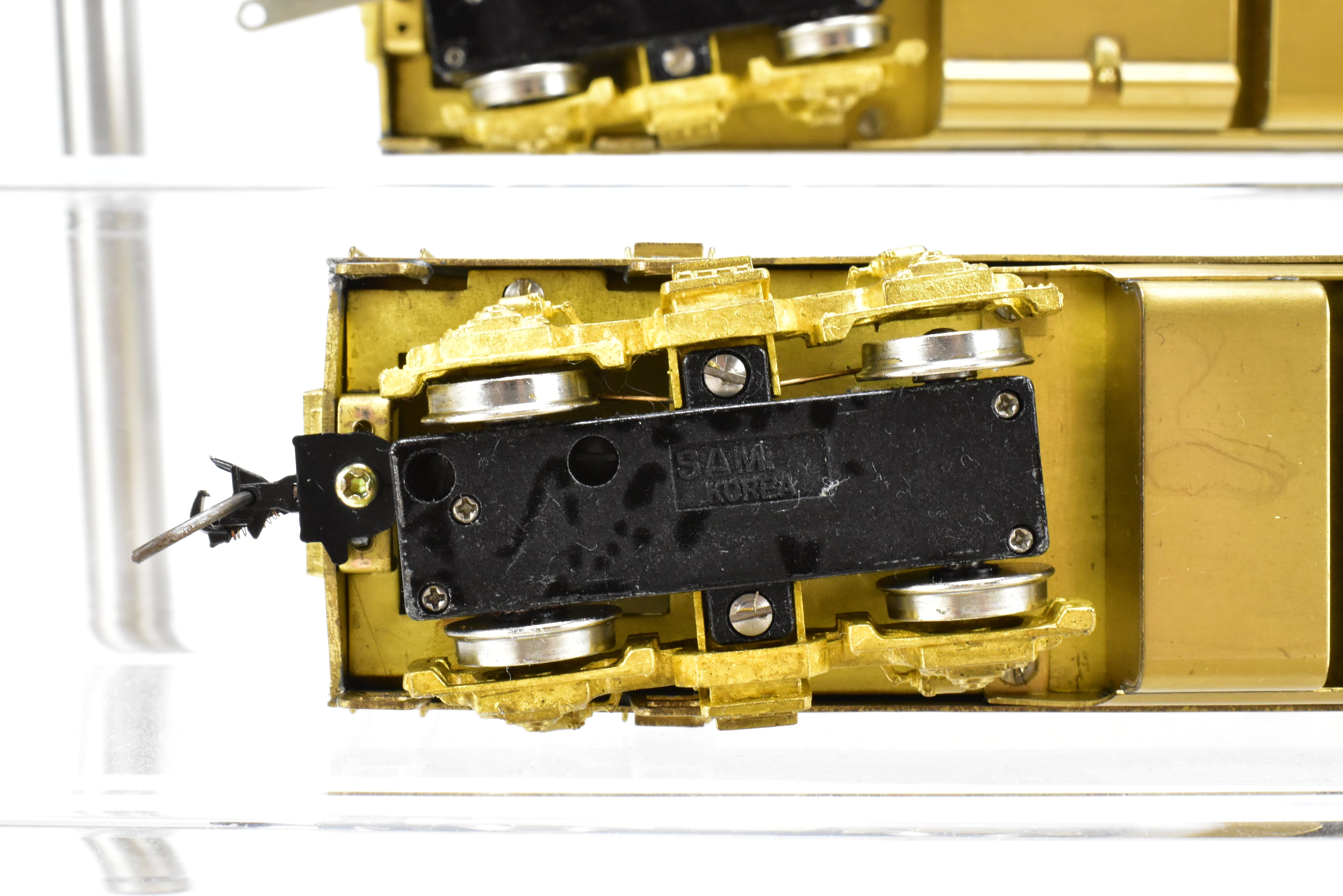 HO Scale Brass Oriental Limited Model Train Various Road EMD F3A/F3B/F3A Phase IV 1500 HP 3-Unit Set for Collectors