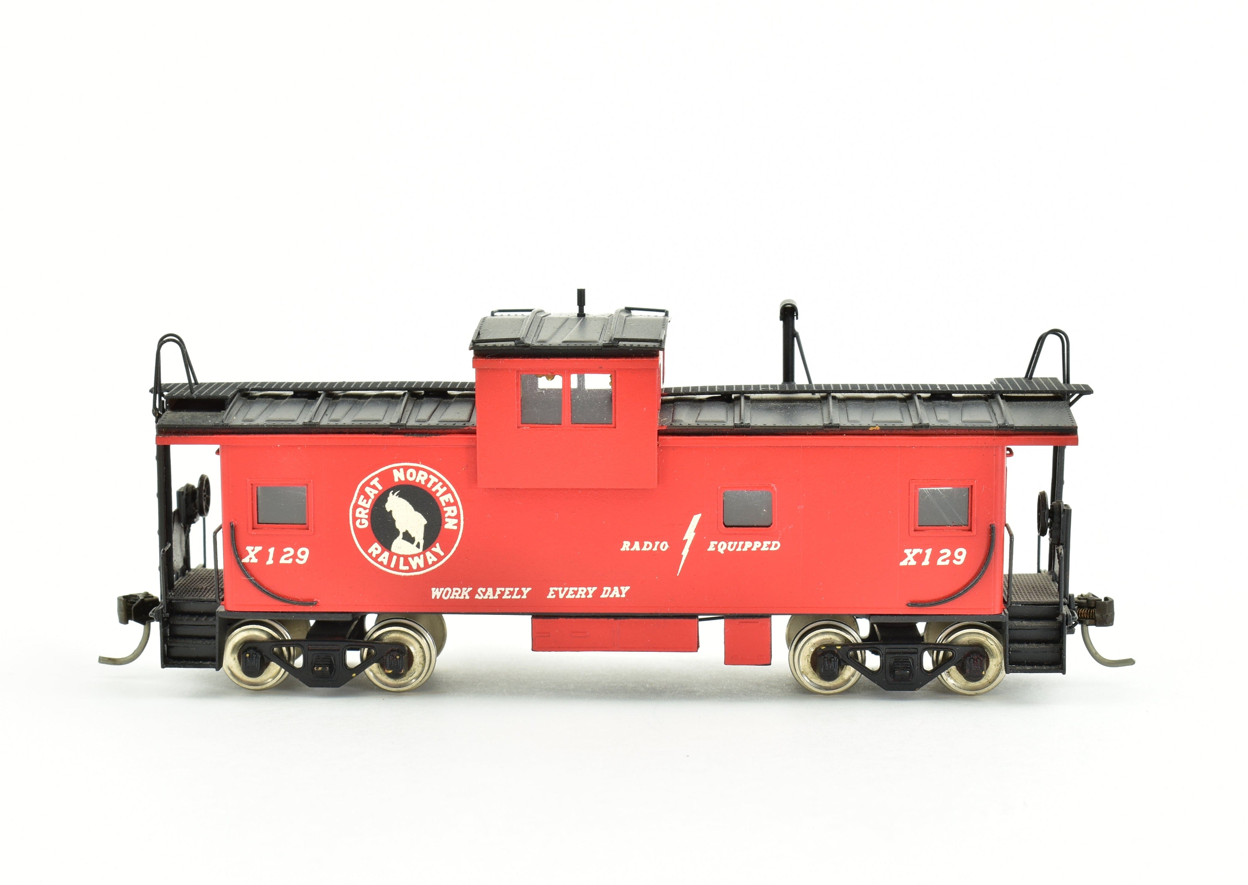 HO Scale Brass PFM Fujiyama Great Northern Big Sky Steel Caboose CP Model