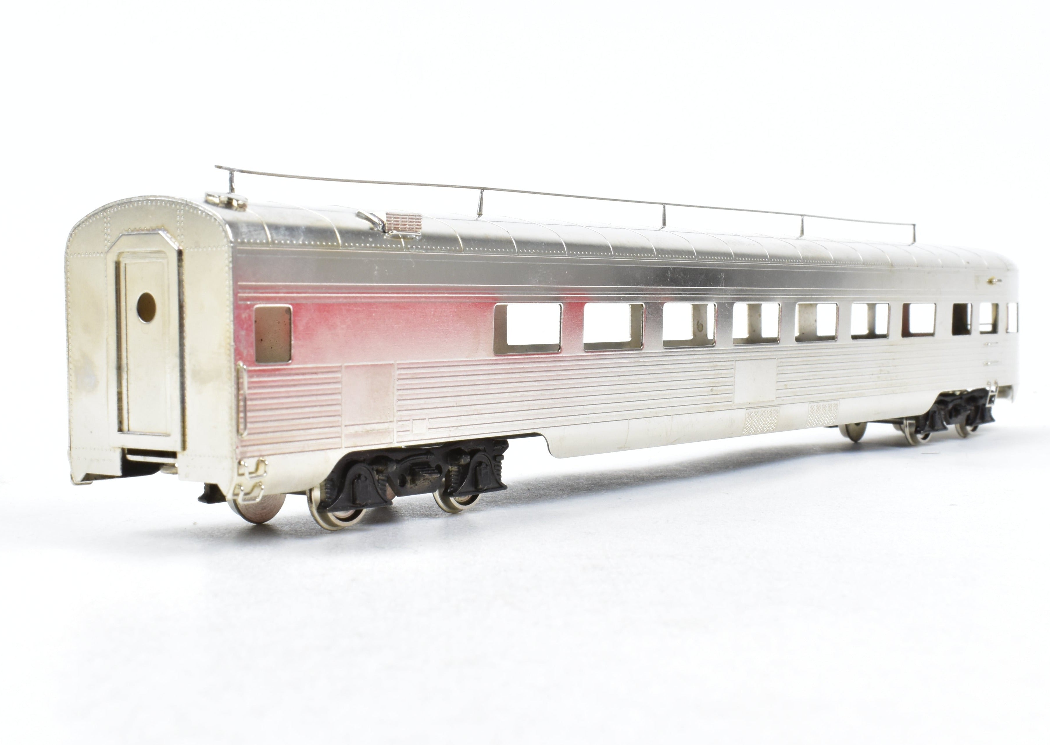 HO Scale Brass Soho Southern Pacific 79-Foot Observation Car with Corrugated Sides Model