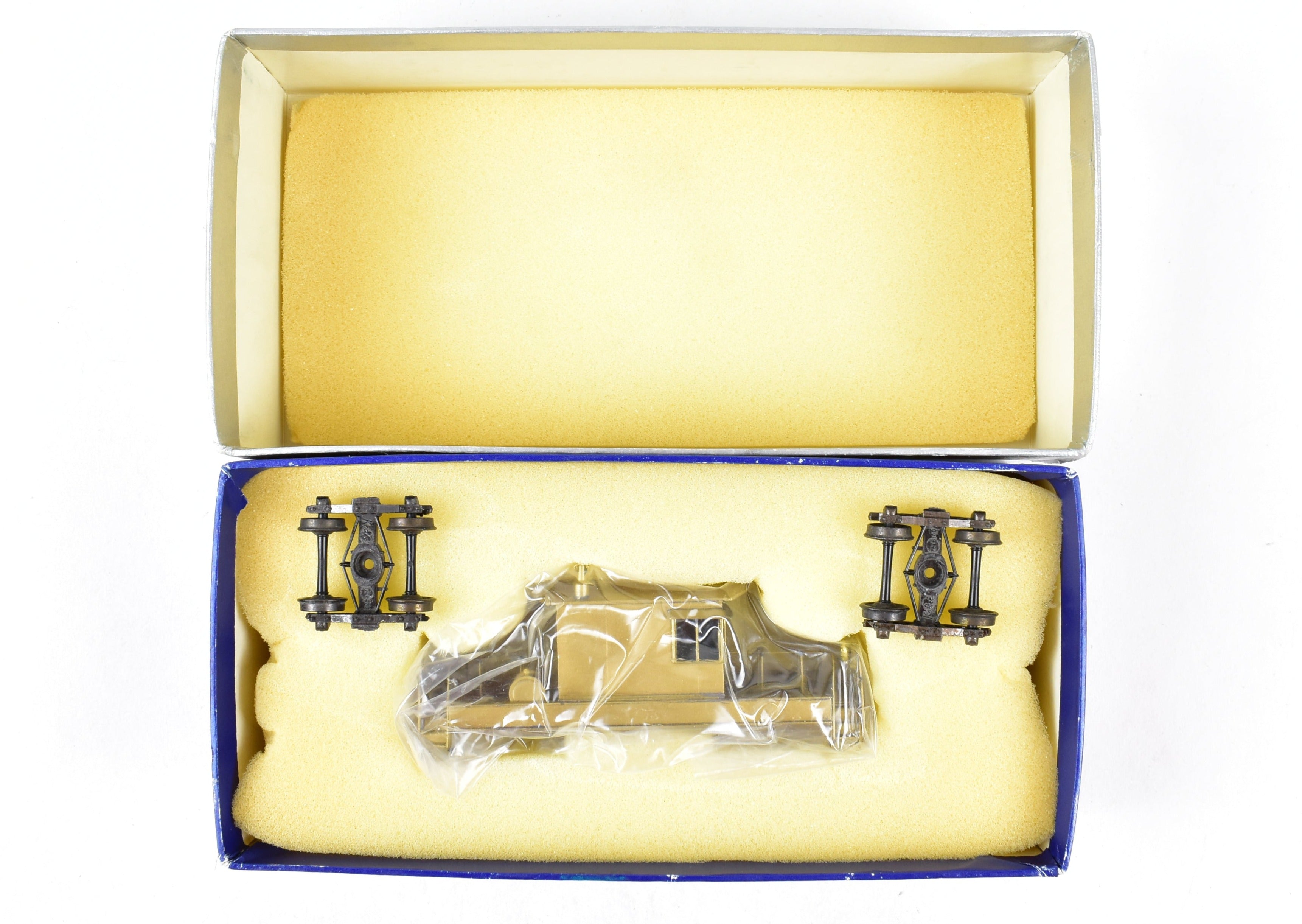HO Scale Brass Norfolk & Western Transfer Car with Trucks, NJ Custom Brass Model