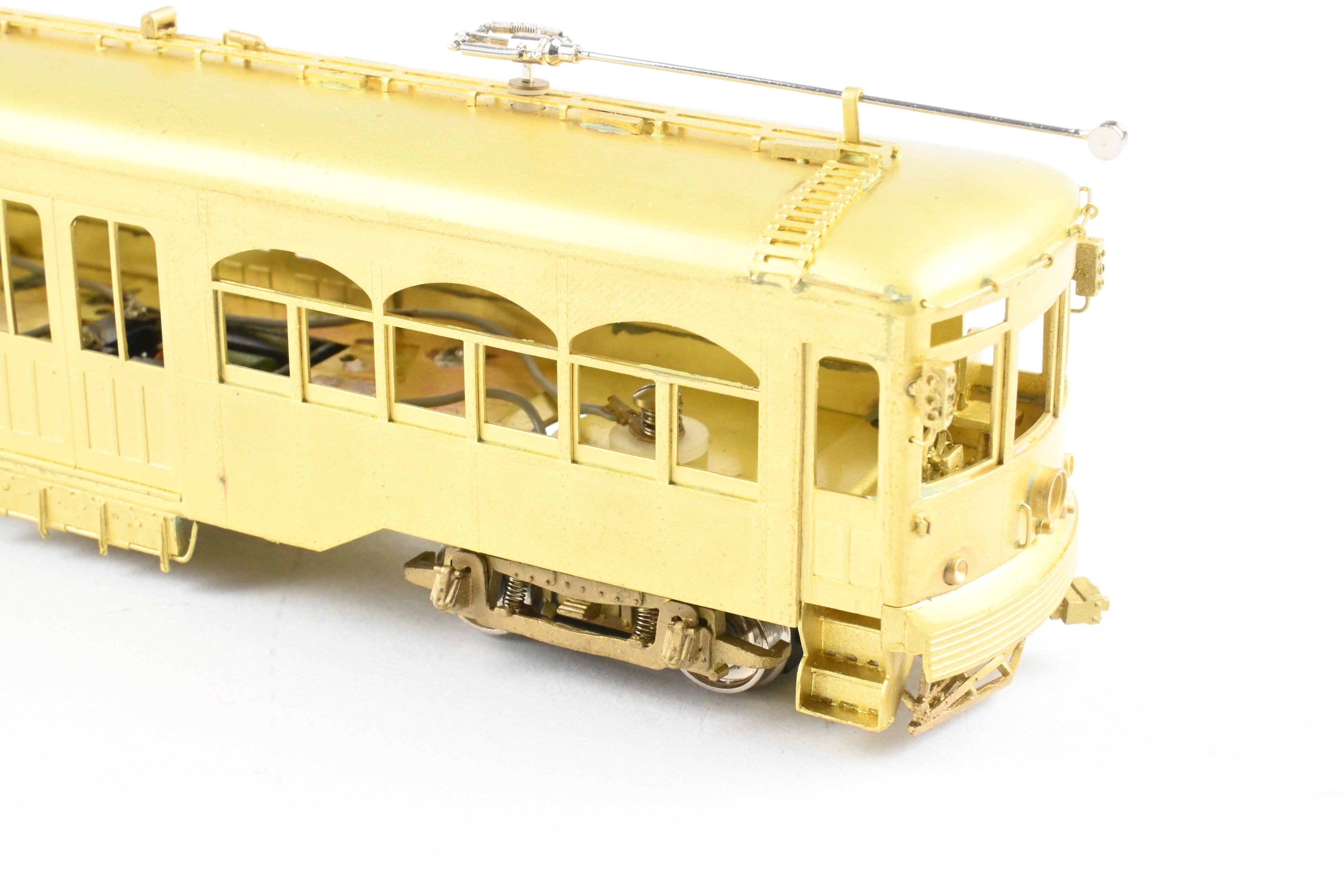 HO Brass MTS Imports Philadelphia Suburban 65 - 76 Series Center Entrance Interurban