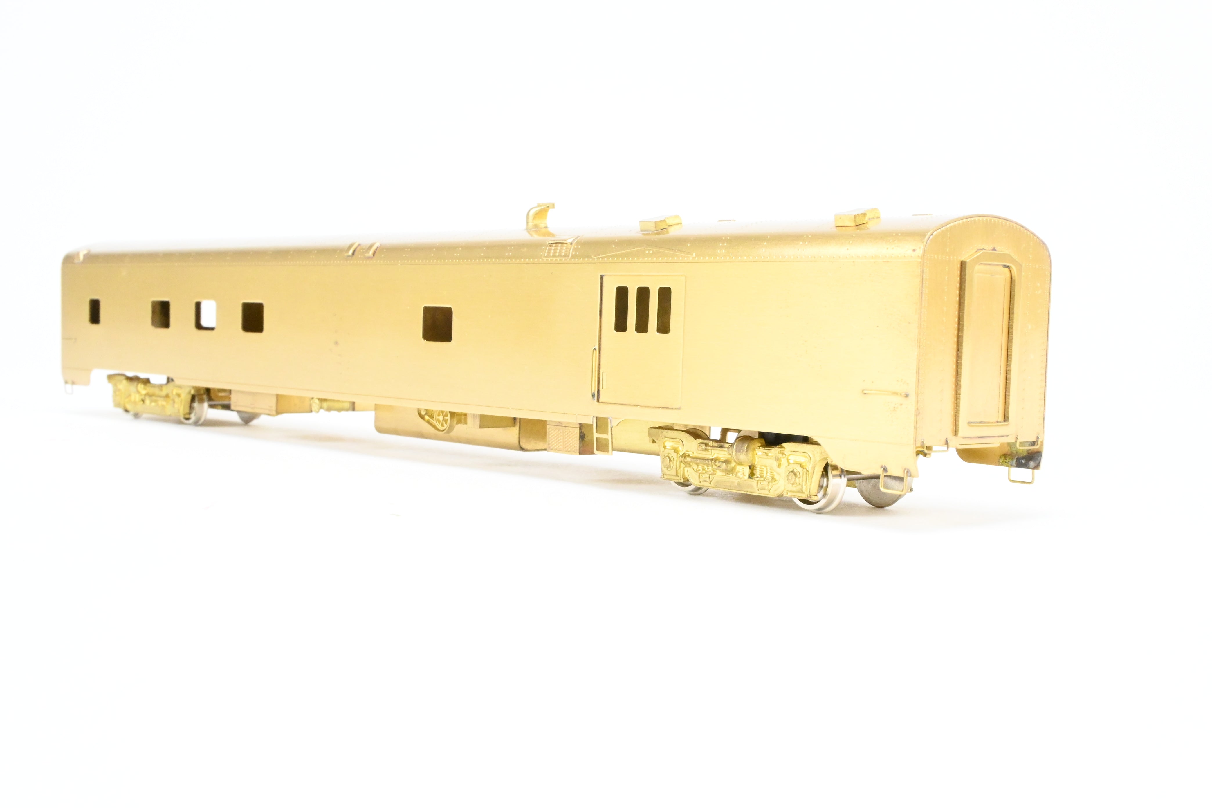 HO Brass Oriental GN - Great Northern Streamlined Empire Builder 1200 Baggage Dorm Model