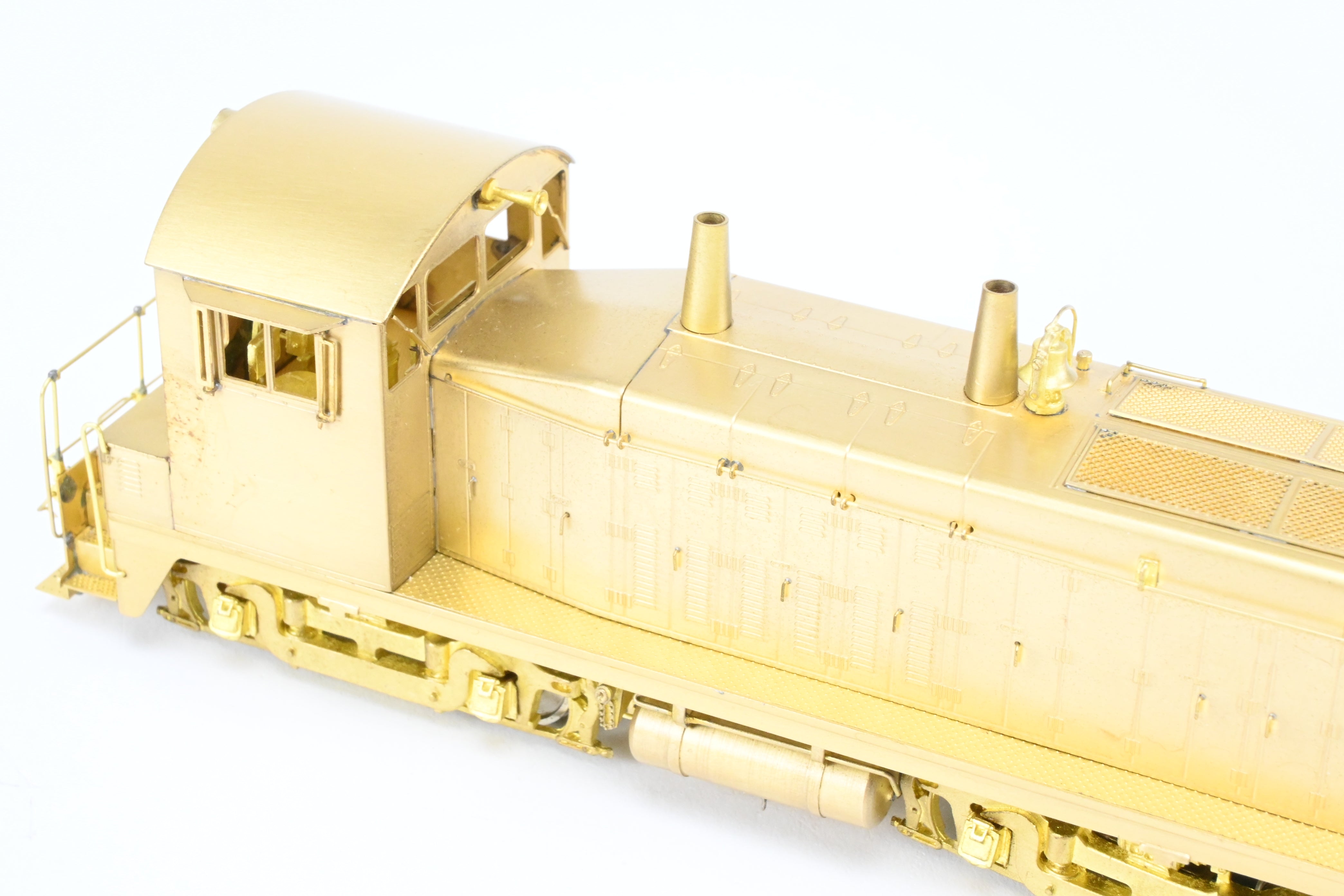 HO Brass Oriental Limited EMD SW-7 1200HP Phase II Switcher Model