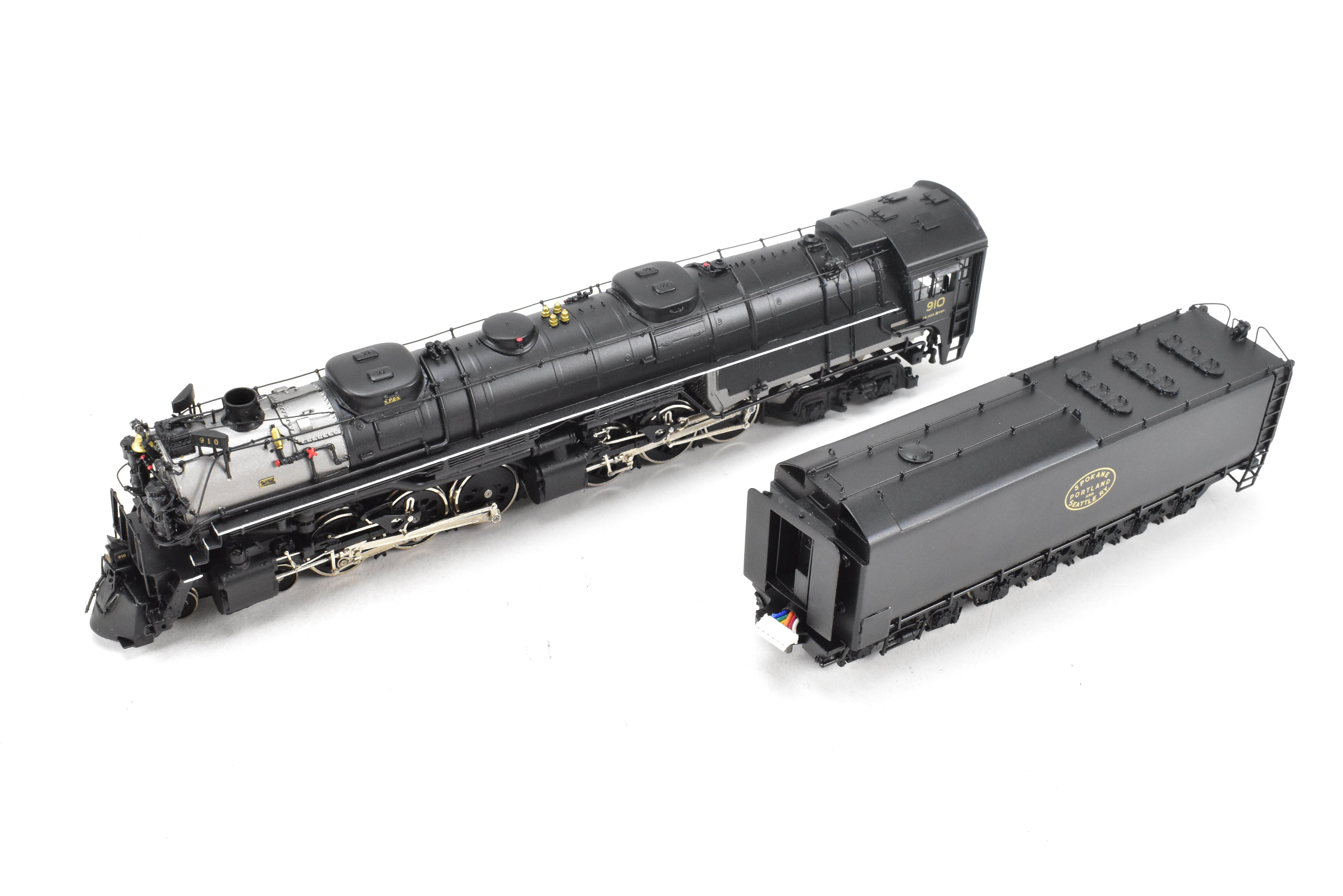 HO Scale Brass Model Train - Sunset Models SP&S (Spokane, Portland & Seattle) Z - 8 4 - 6 - 6 - 4 Challenger FP No. 910 with QSI DCC and Sound Function