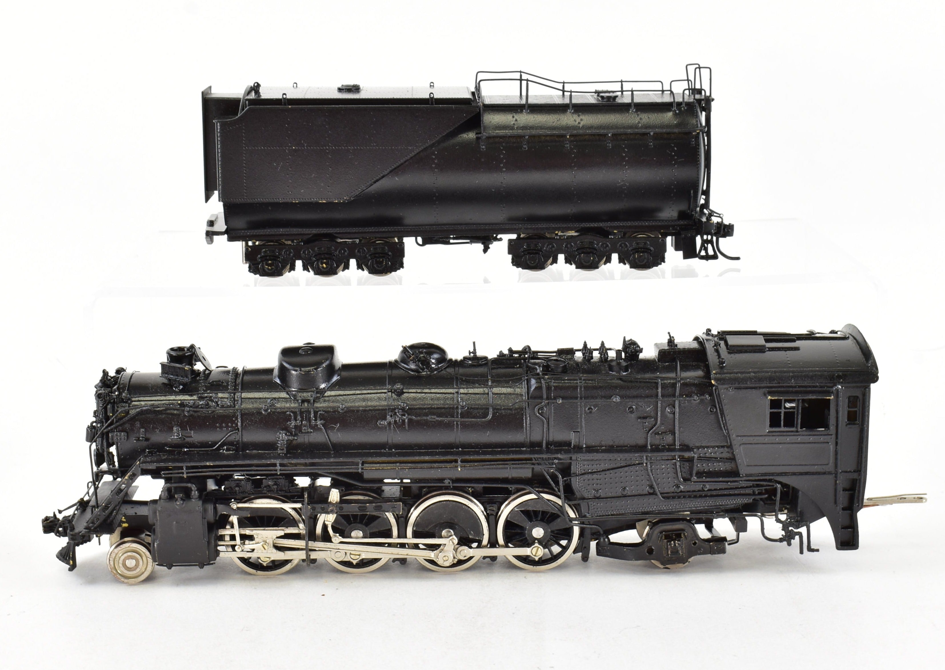 HO Brass Sunset Models GN Great Northern 2-8-2 O-8 Class Closed Cab Partially Painted Black