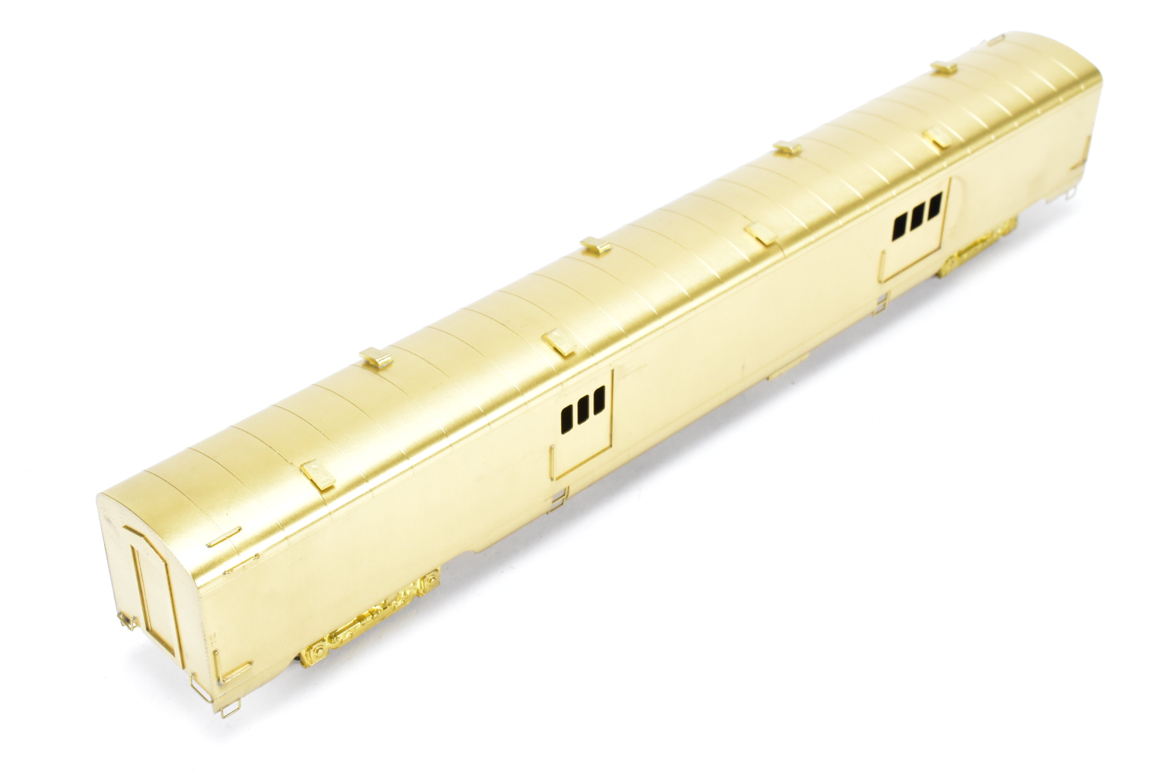 HO Brass Oriental Limited #400 Water Baggage Car with Skirts for North Coast Limited