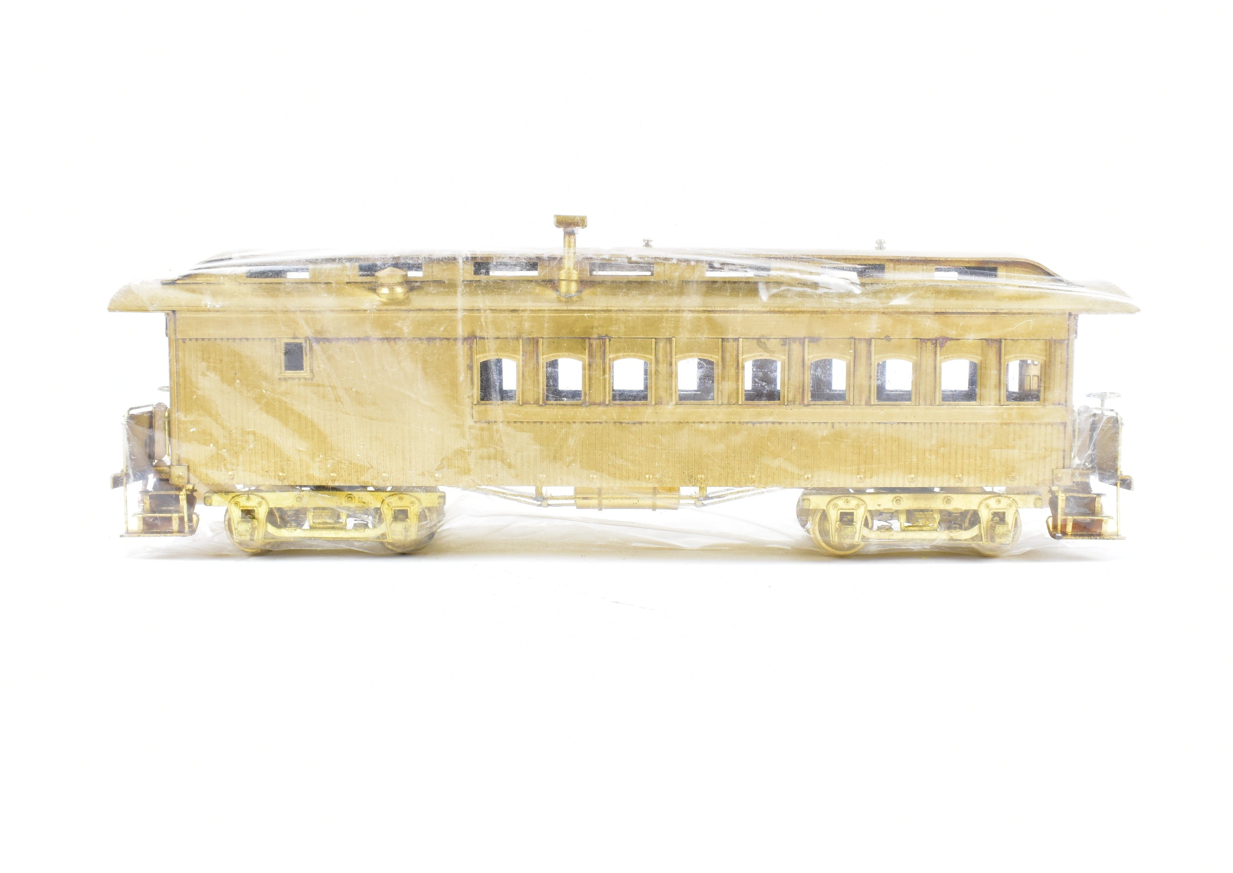 HO Scale Brass Pacific Fast Mail Model - Fujiyama Virginia & Truckee Wood Club Car Julia Bulette Collectible Train Car