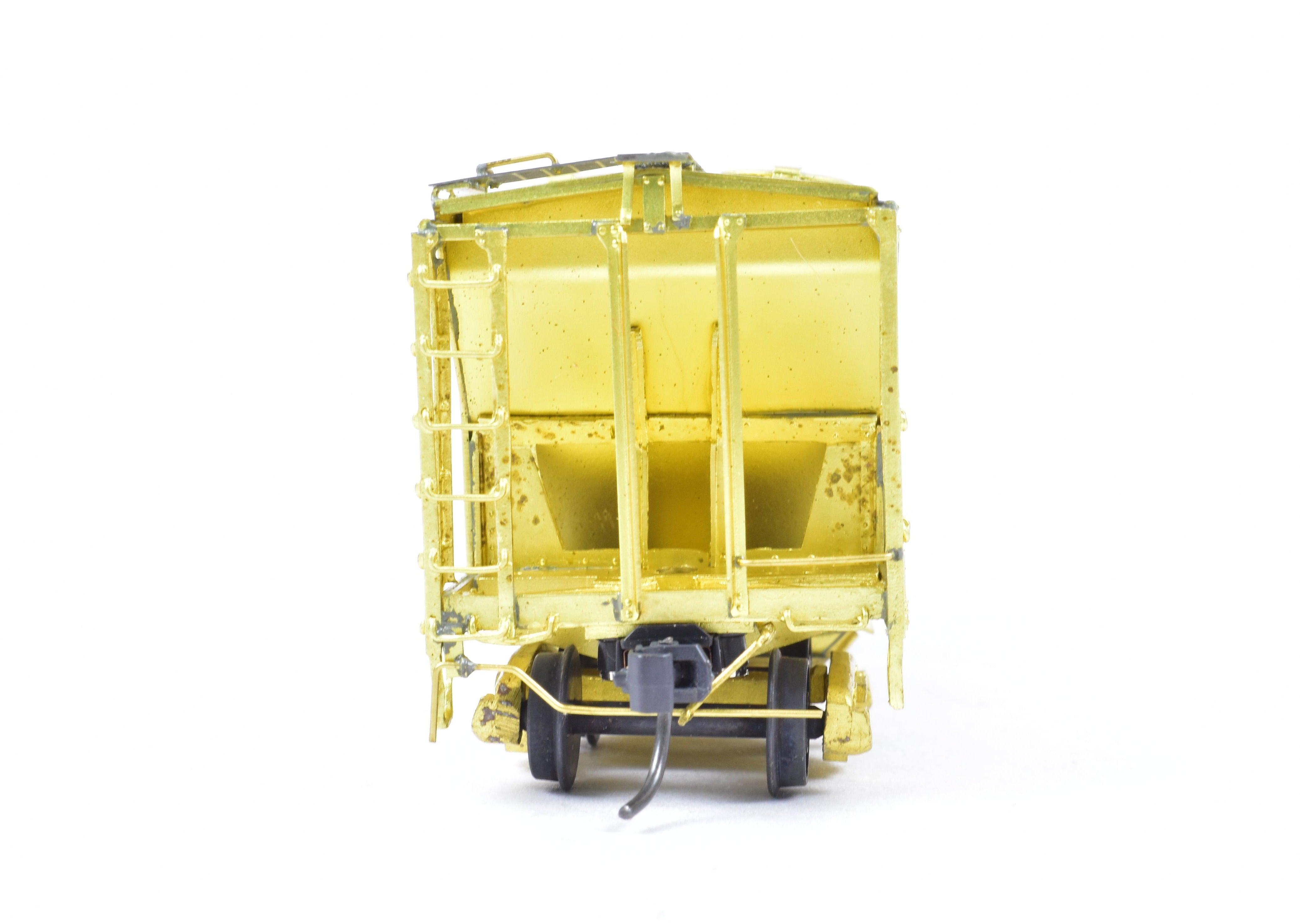 Rebuilt HO Brass 34' Covered Hopper with Round Hatches by Pecos River
