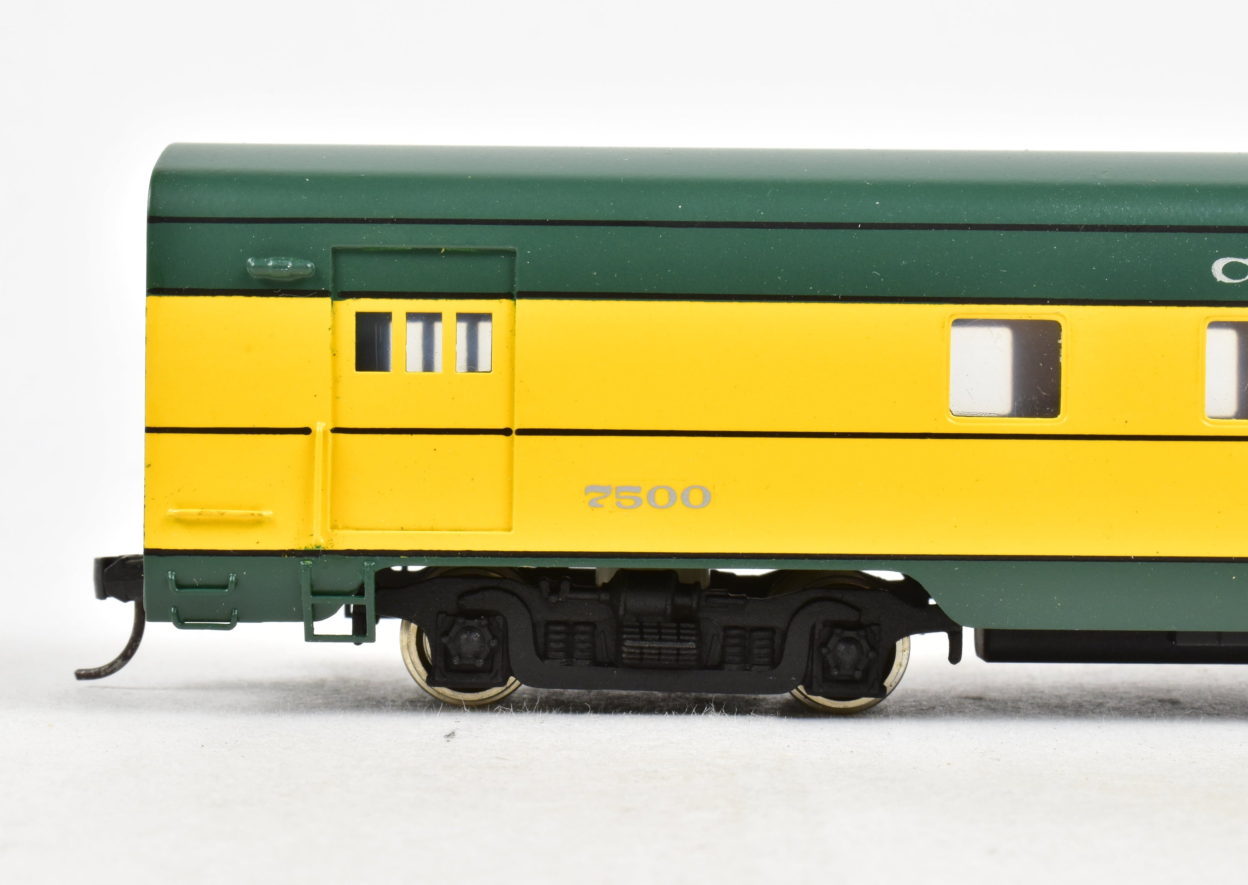 HO Brass NPP Nickel Plate 2-Car Baggage & Parlor Set Factory Painted C&NW