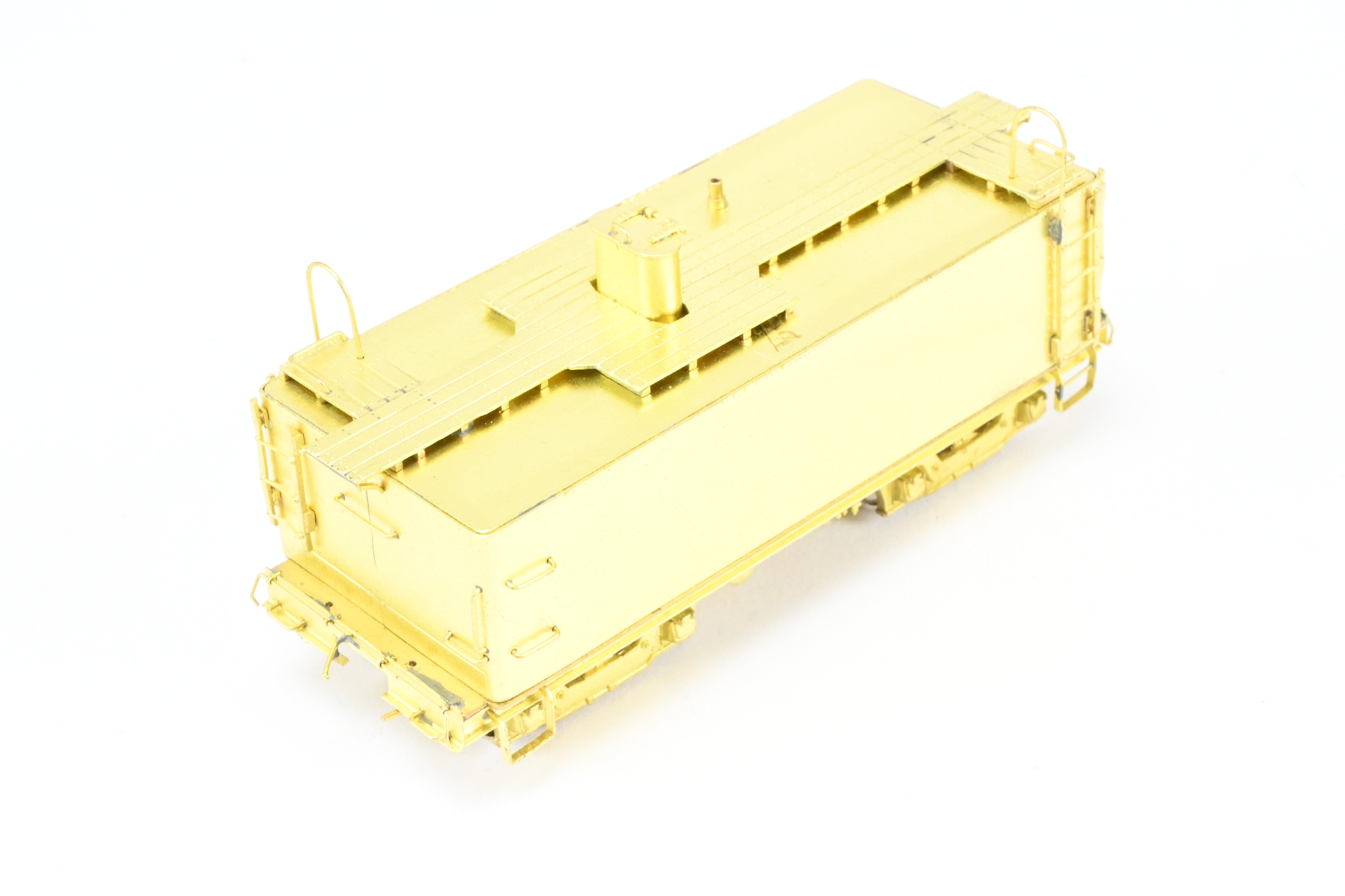 HO Scale Brass Model of the Oriental Limited's Great Northern Water Car X3207