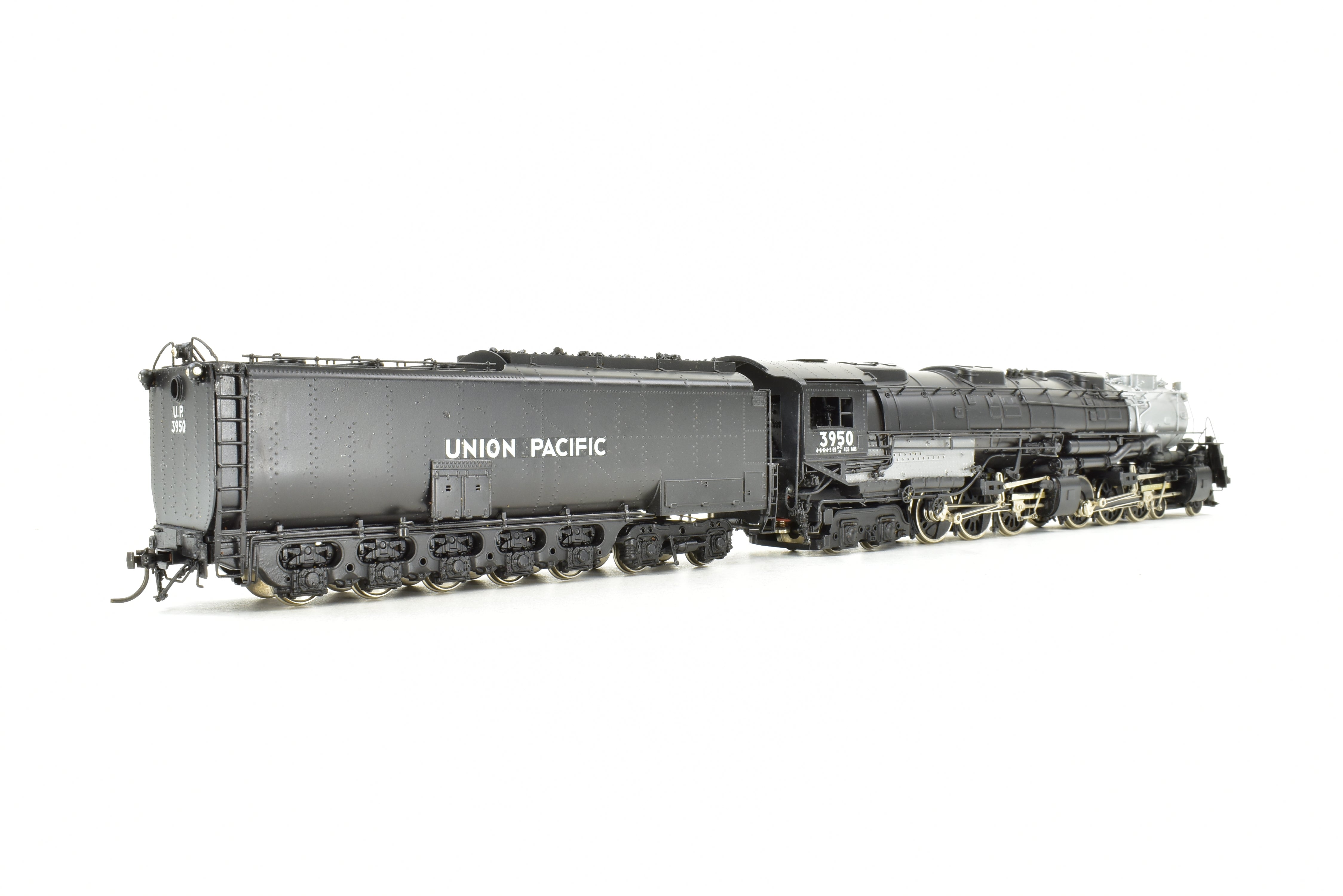 High - Quality HO Scale Brass PFM - Tenshodo Union Pacific 4 - 6 - 6 - 4 Challenger FP Model Train No. 3950