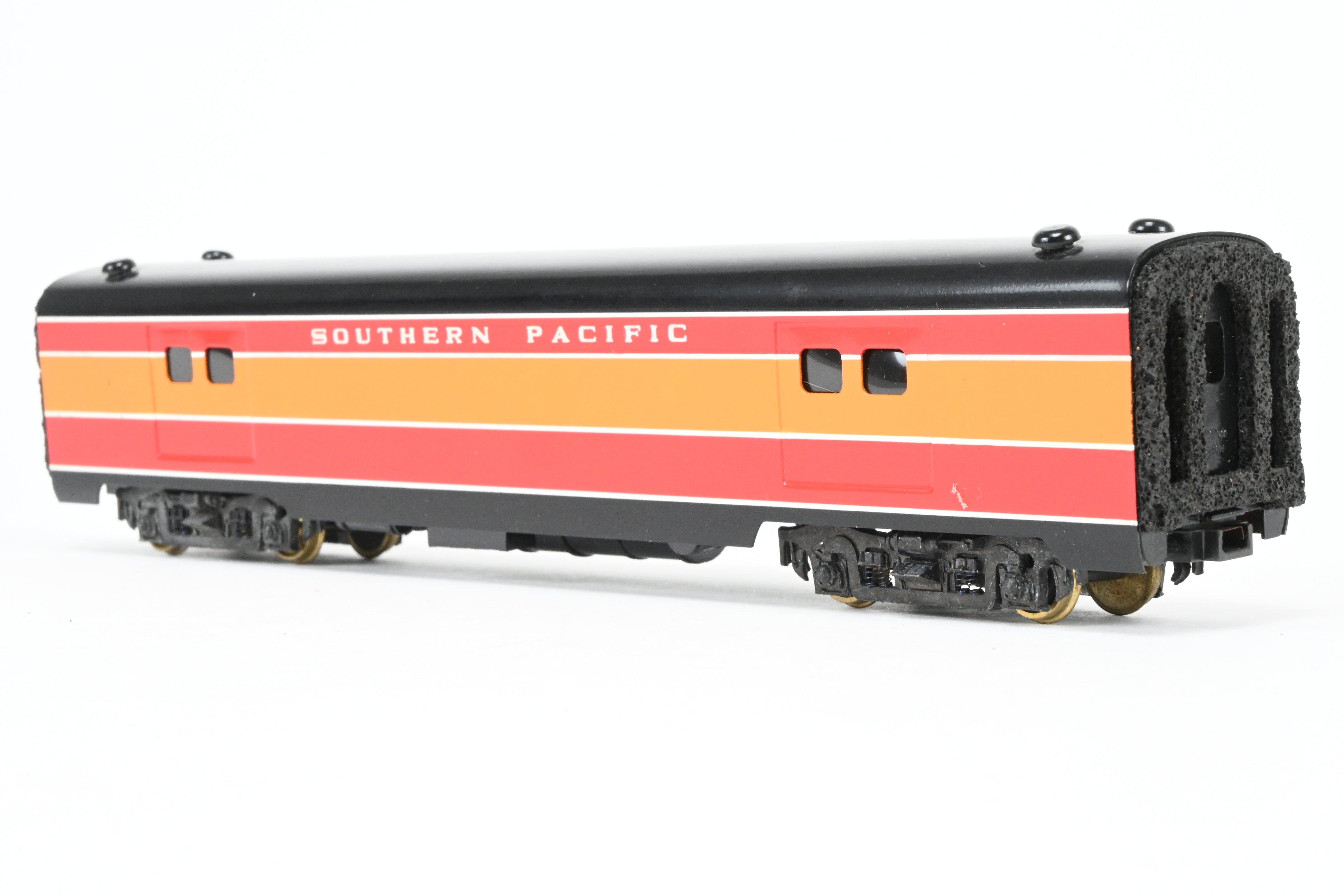 HO Scale Brass PFM Model Train - Tenshodo SP Brand Southern Pacific Baggage Flush Side Factory Painted Daylight Shorty Cars
