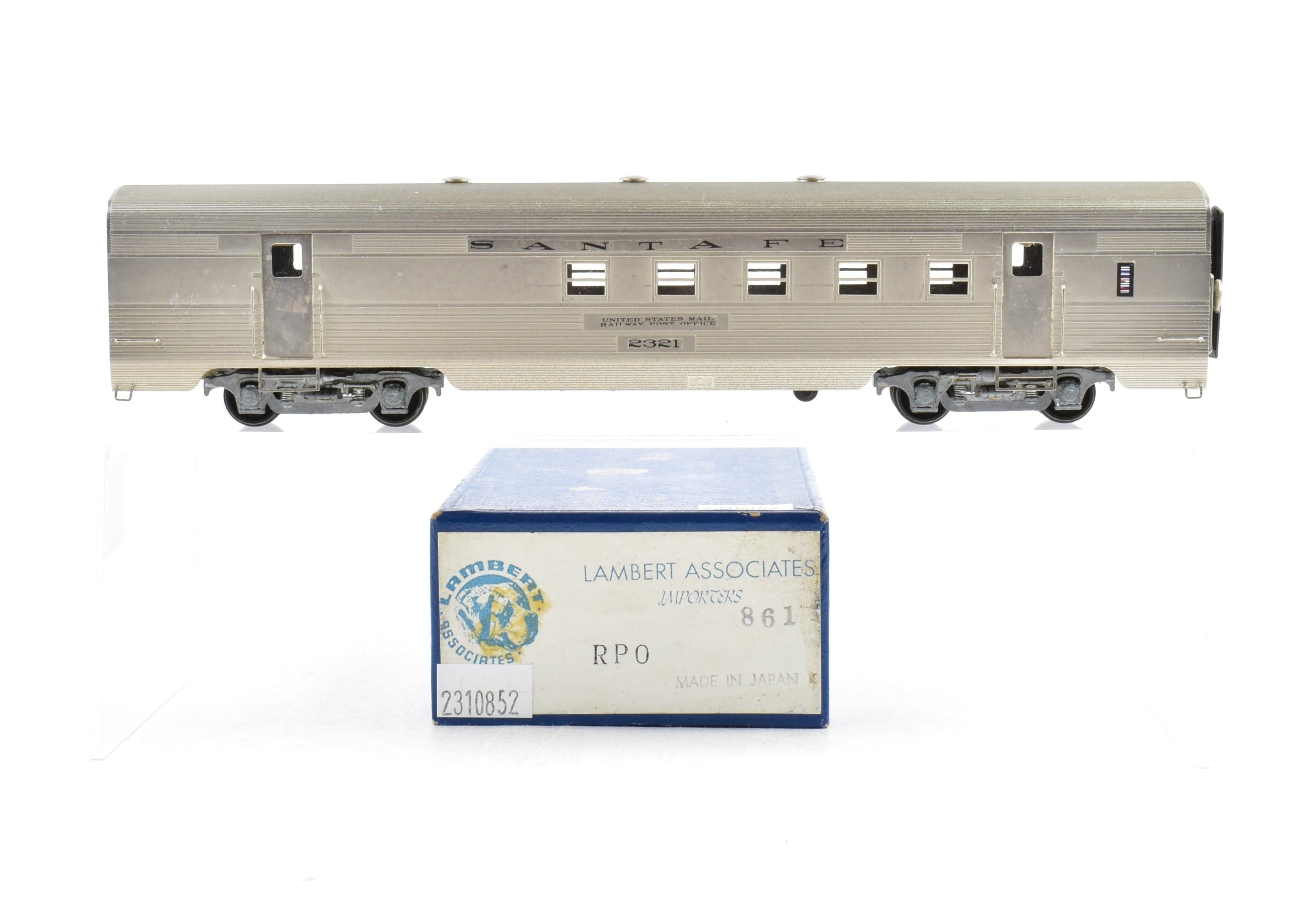 HO Brass Lambert ATSF - Santa Fe 60' Streamlined RPO Car w/ Central Valley Trucks