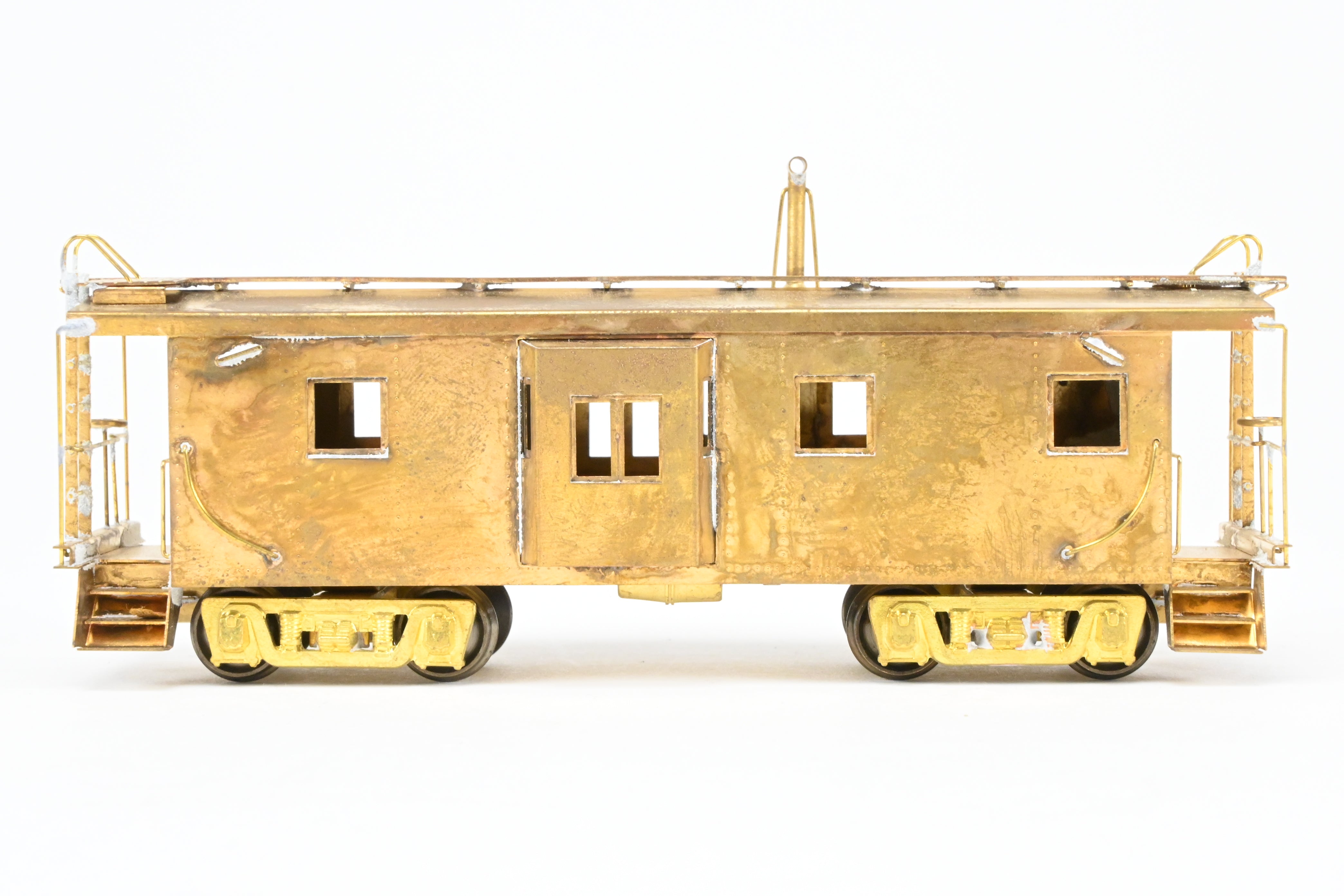 HO Scale Brass Nickel Plate Products (NPP) Milwaukee Road Smooth Side Bay Window Caboose Model