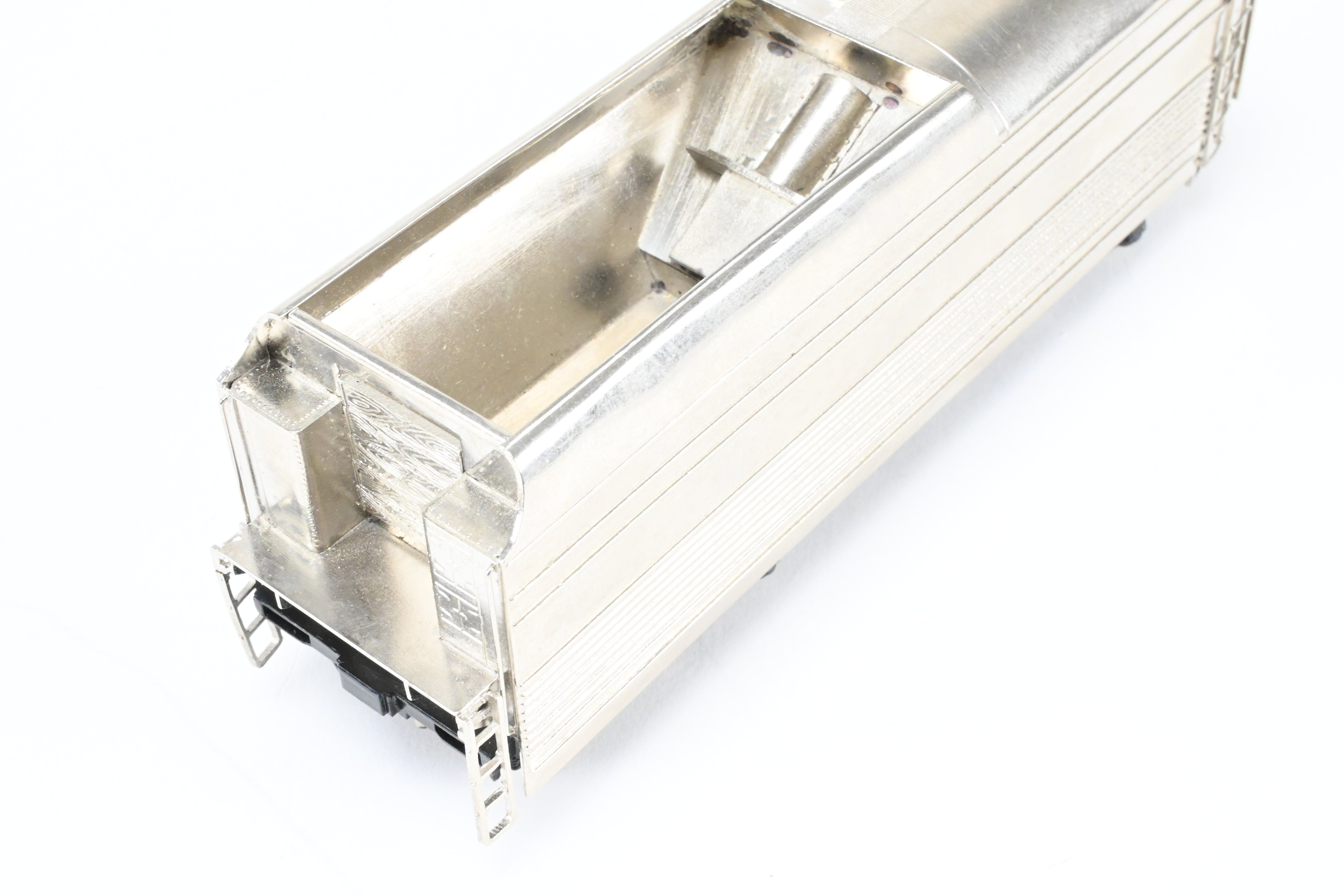 HO Scale Brass NPP Nickel - Plated Tender for CB&Q Burlington Route 4 - 6 - 4