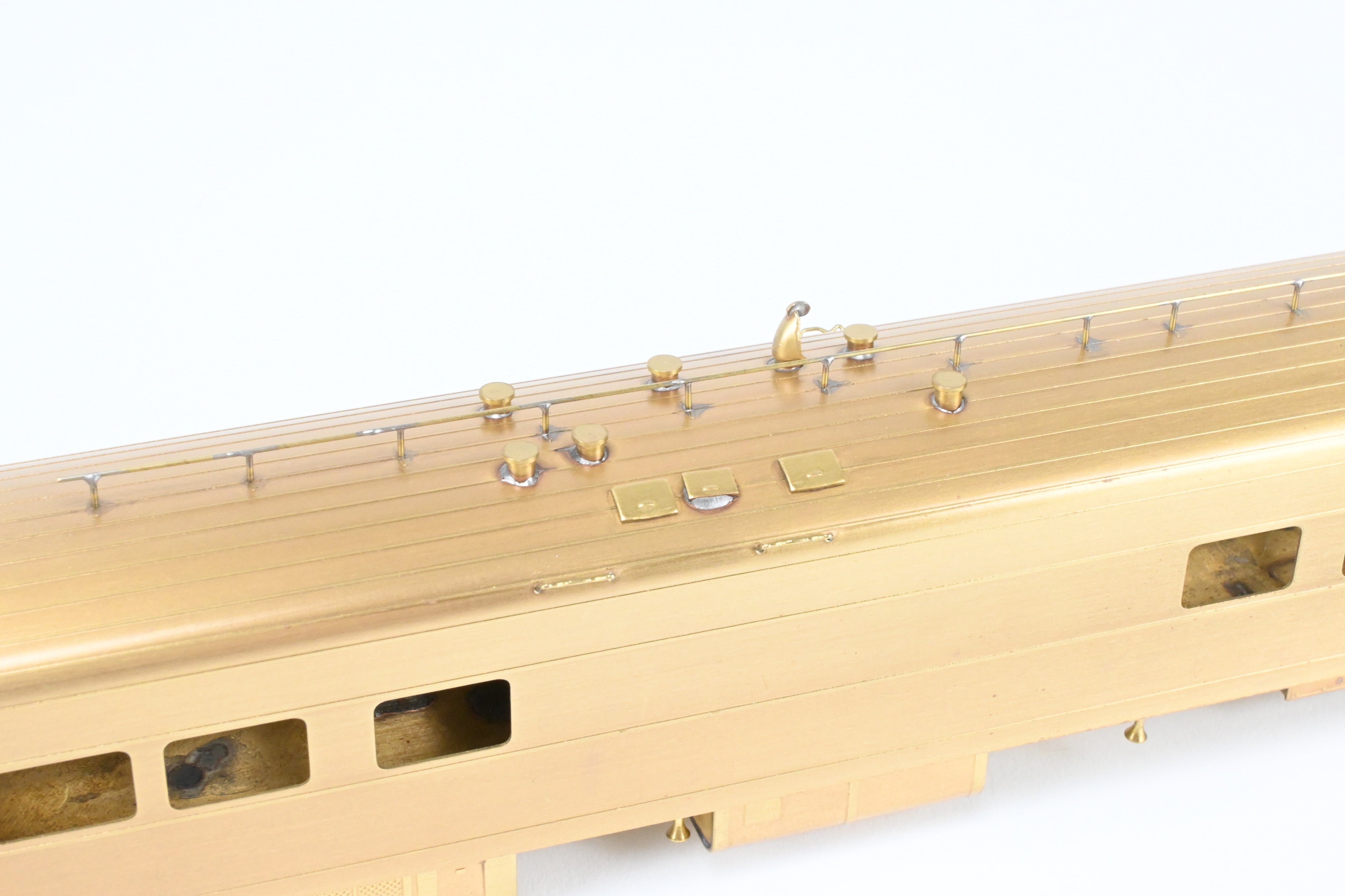 High - Quality HO Scale Brass Soho Model of Milwaukee Road #172 Coffee Shop Tap Lounge