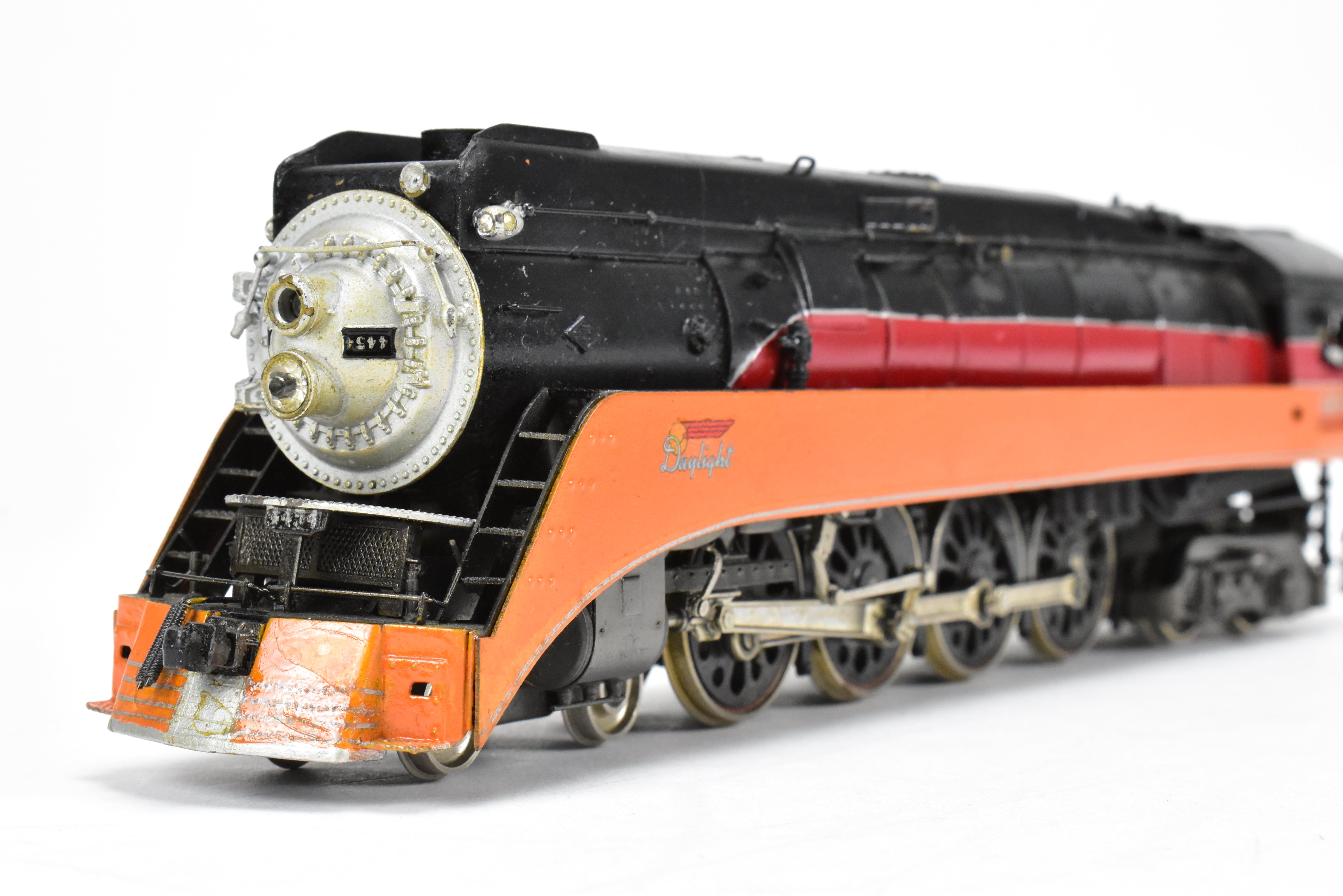 HO Scale Brass Model Train - Max Gray SP Southern Pacific Class GS - 4 4 - 8 - 4 Skirted CP Daylight Locomotive #4454