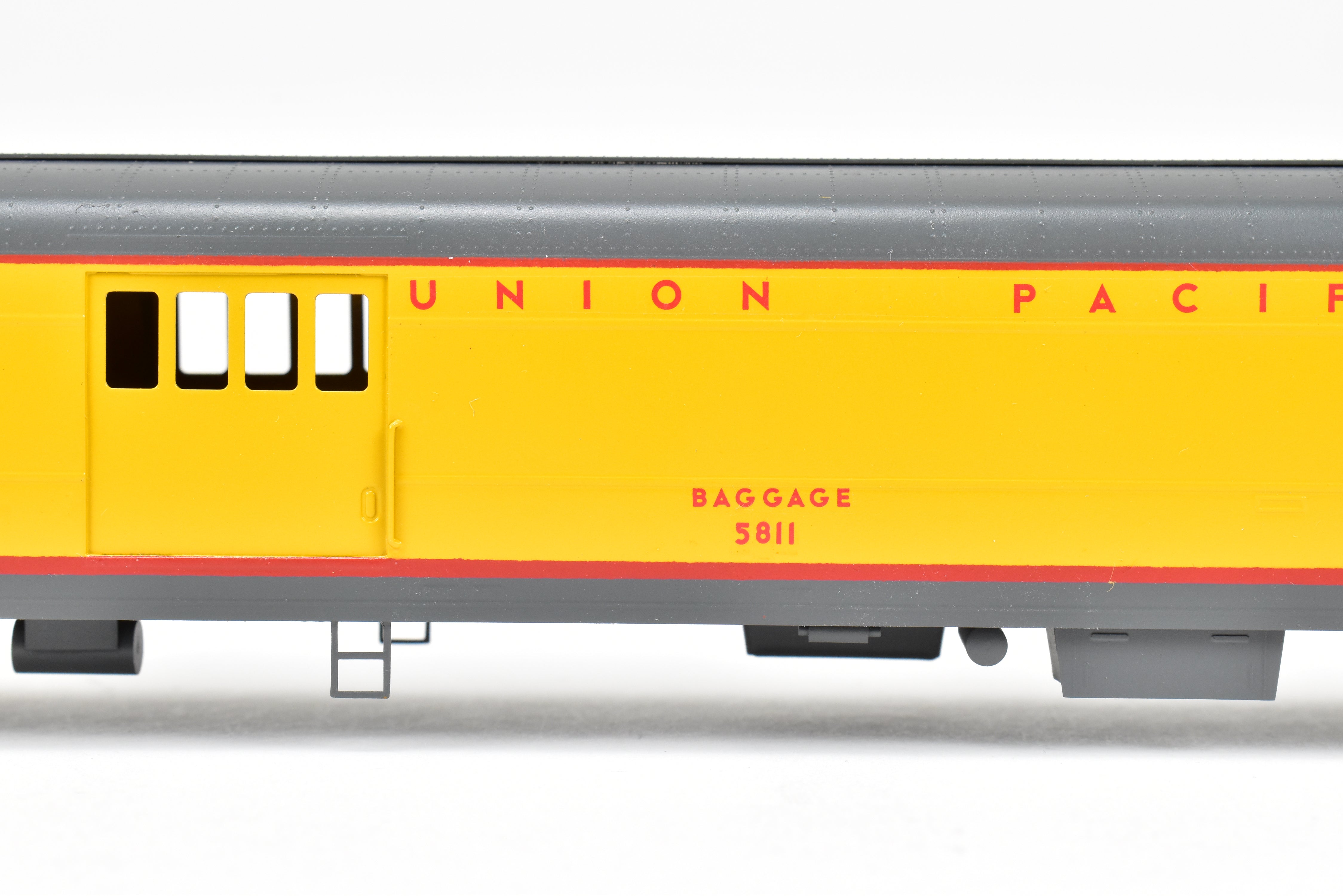 High - Quality HO Scale Brass Baggage RPO CP Model of Union Pacific ACF 1949 #5811 by S. Soho & Co.