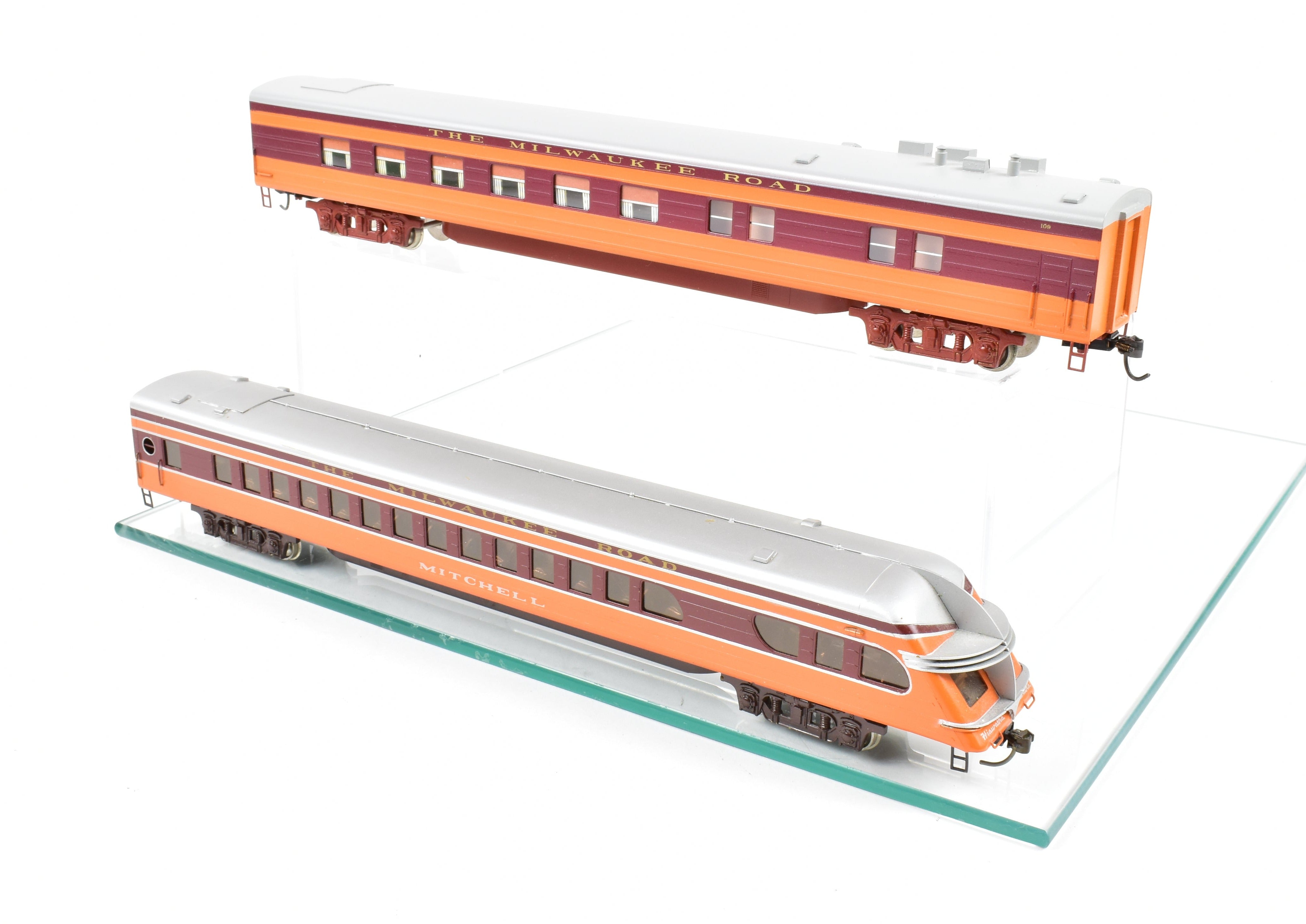 HO Scale Brass NPP Nickel - Plated Milwaukee Road Hiawatha 2 - Car Dining & Observation Set