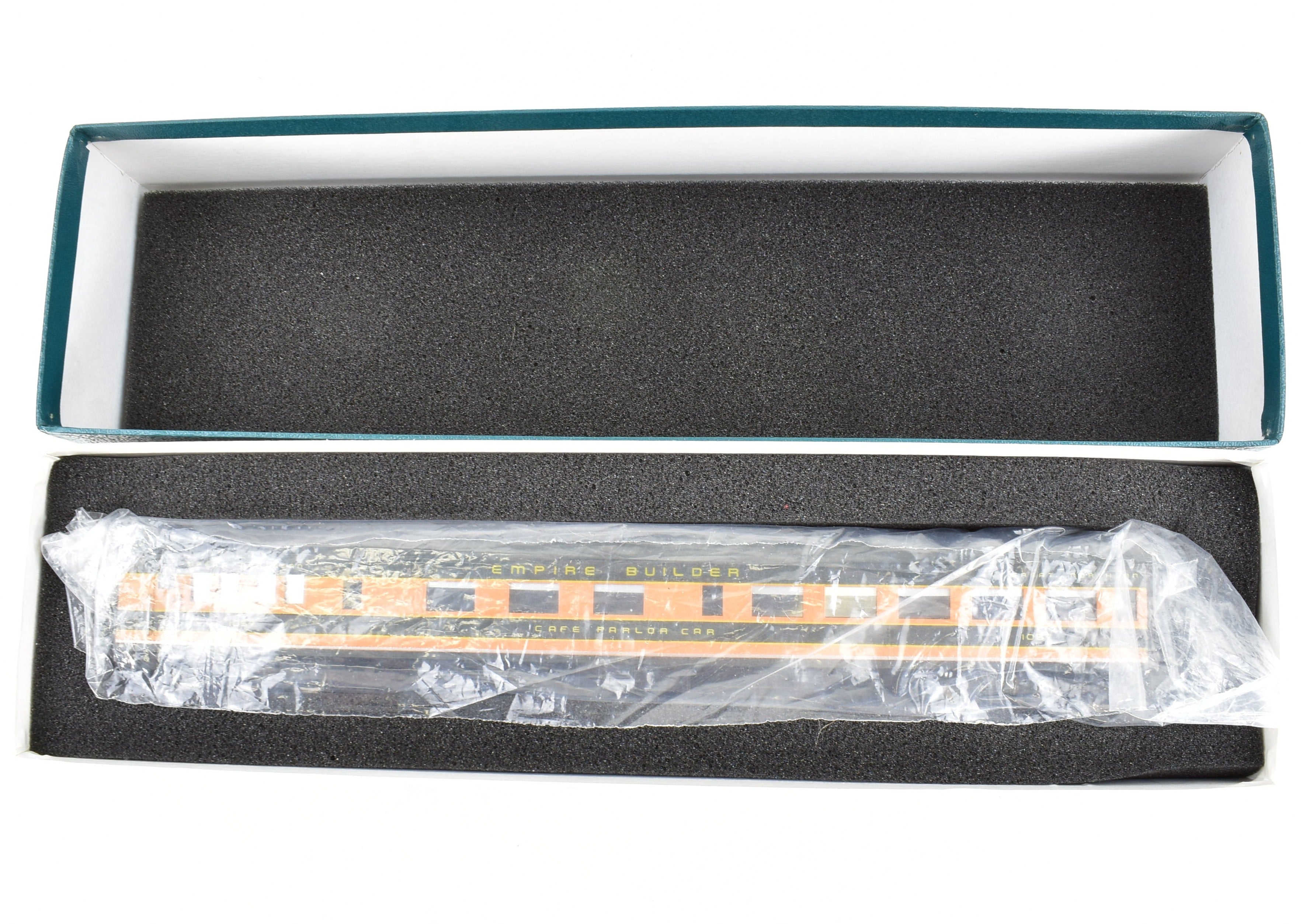 HO Scale Custom - Painted Brass Lambert Great Northern Cafe Lounge Observation Model with Interior Details