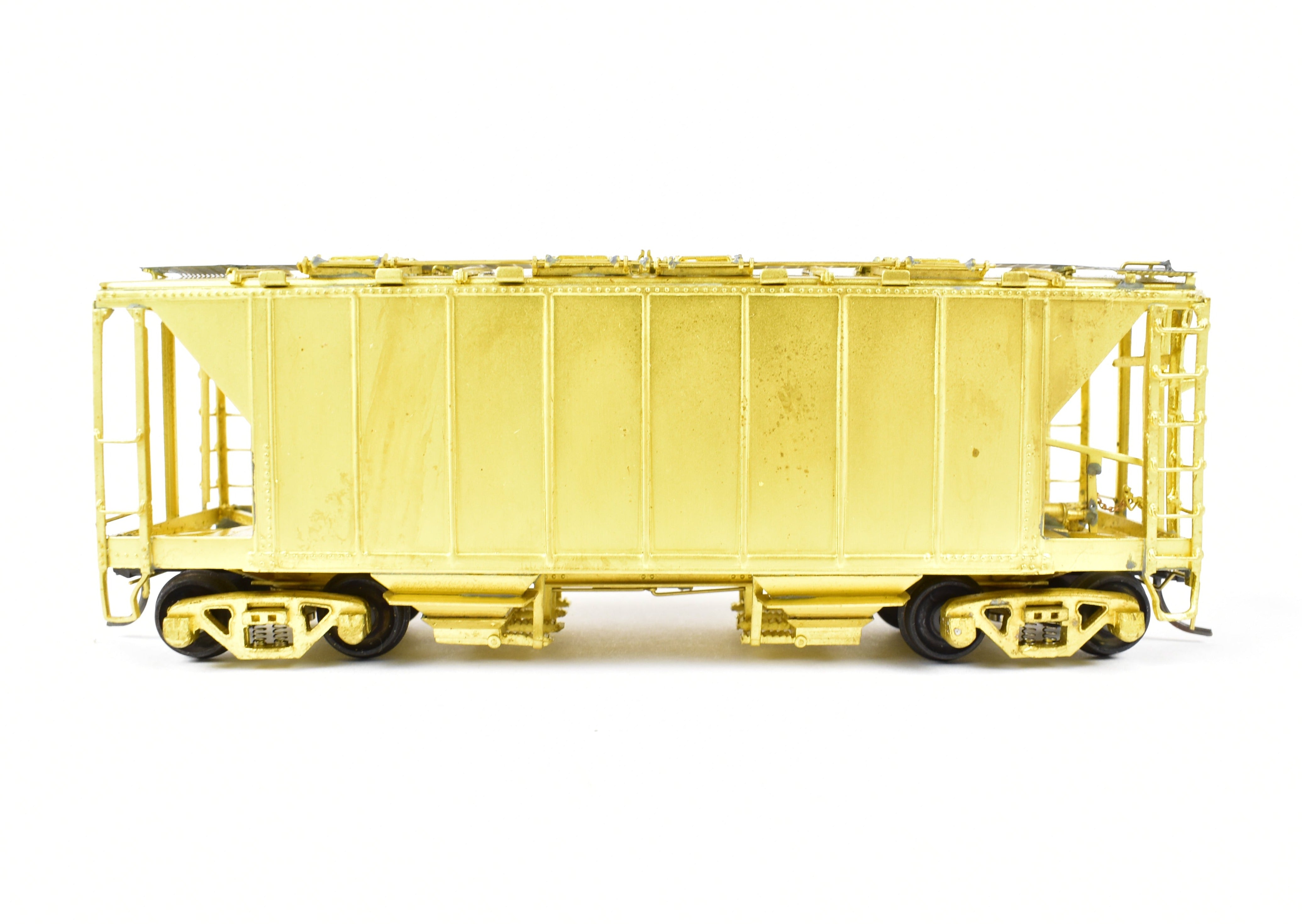 HO Scale Brass 34-Foot Covered Hopper with Closed Sides and Square Hatches from Pecos River Brass for Various Roads ACF