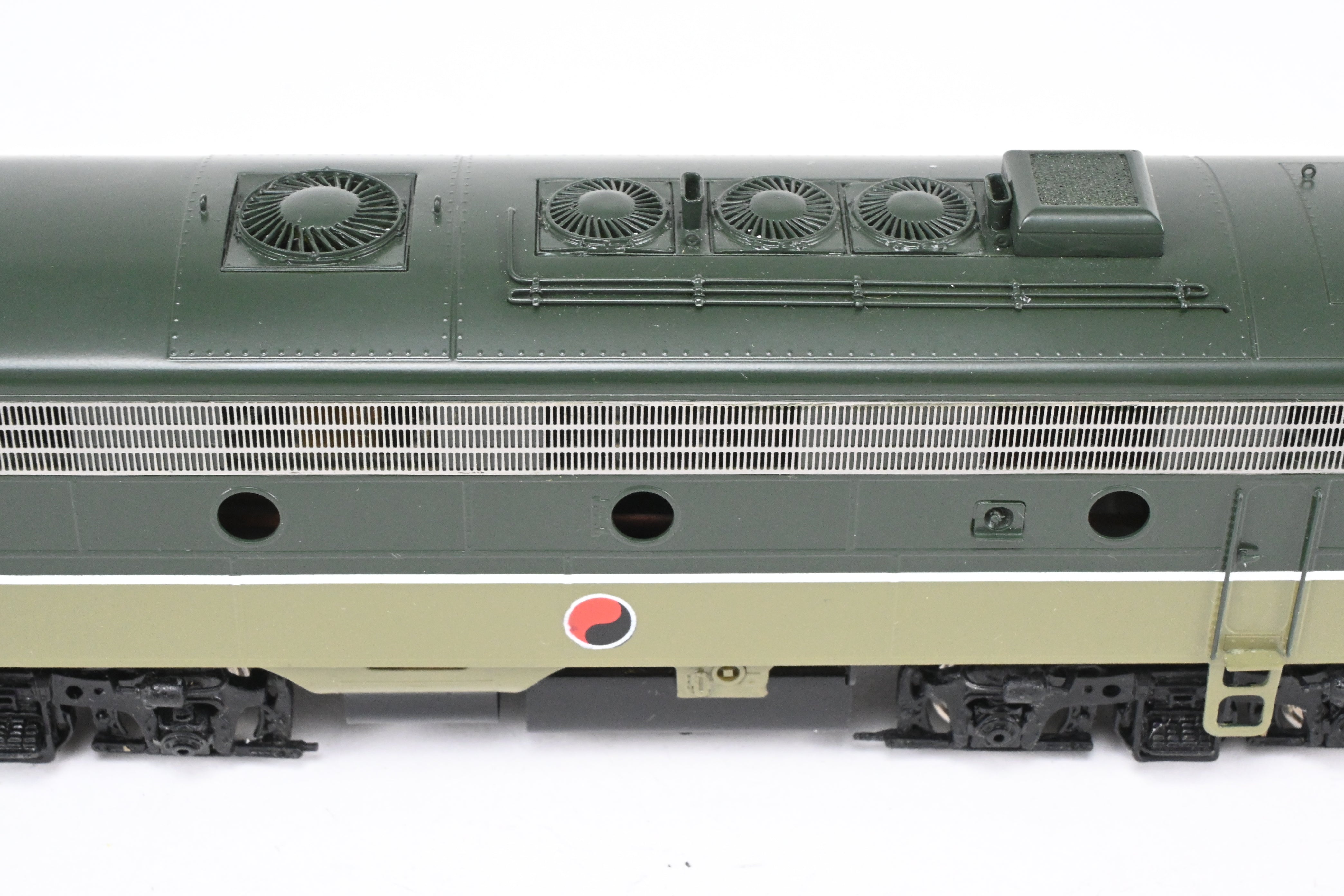 HO Scale Brass Model Train Set - Oriental Limited NP - Northern Pacific EMD F9A/F9B with 1750 HP for Passenger Service in Loewy 'Main Street of the Northwest' North Coast Limited Paint Scheme