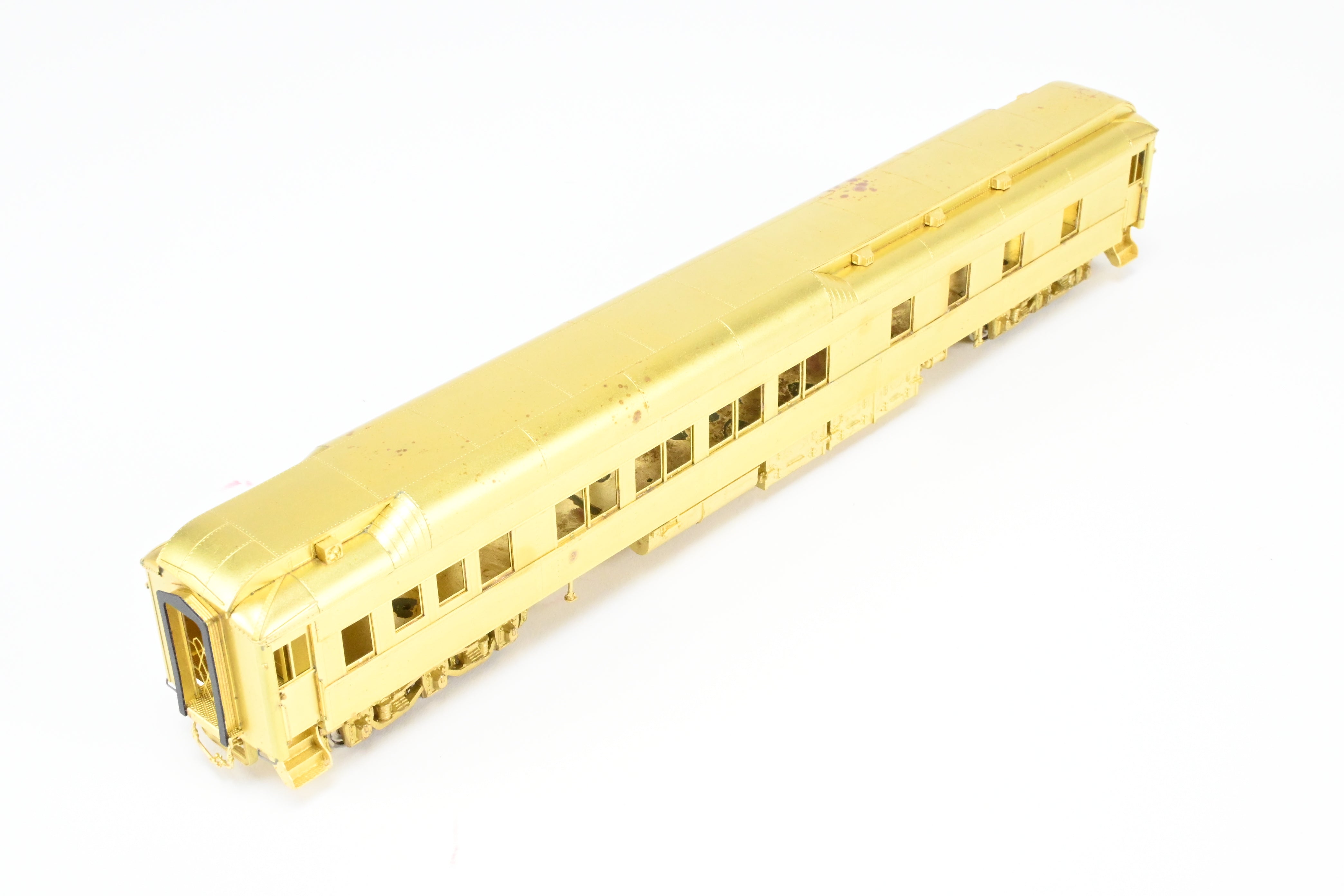 HO Scale Brass Oriental Limited Edition Various Roads Pullman Heavyweight 8-1-2 Sleeper Car with Ice Air Conditioning Model