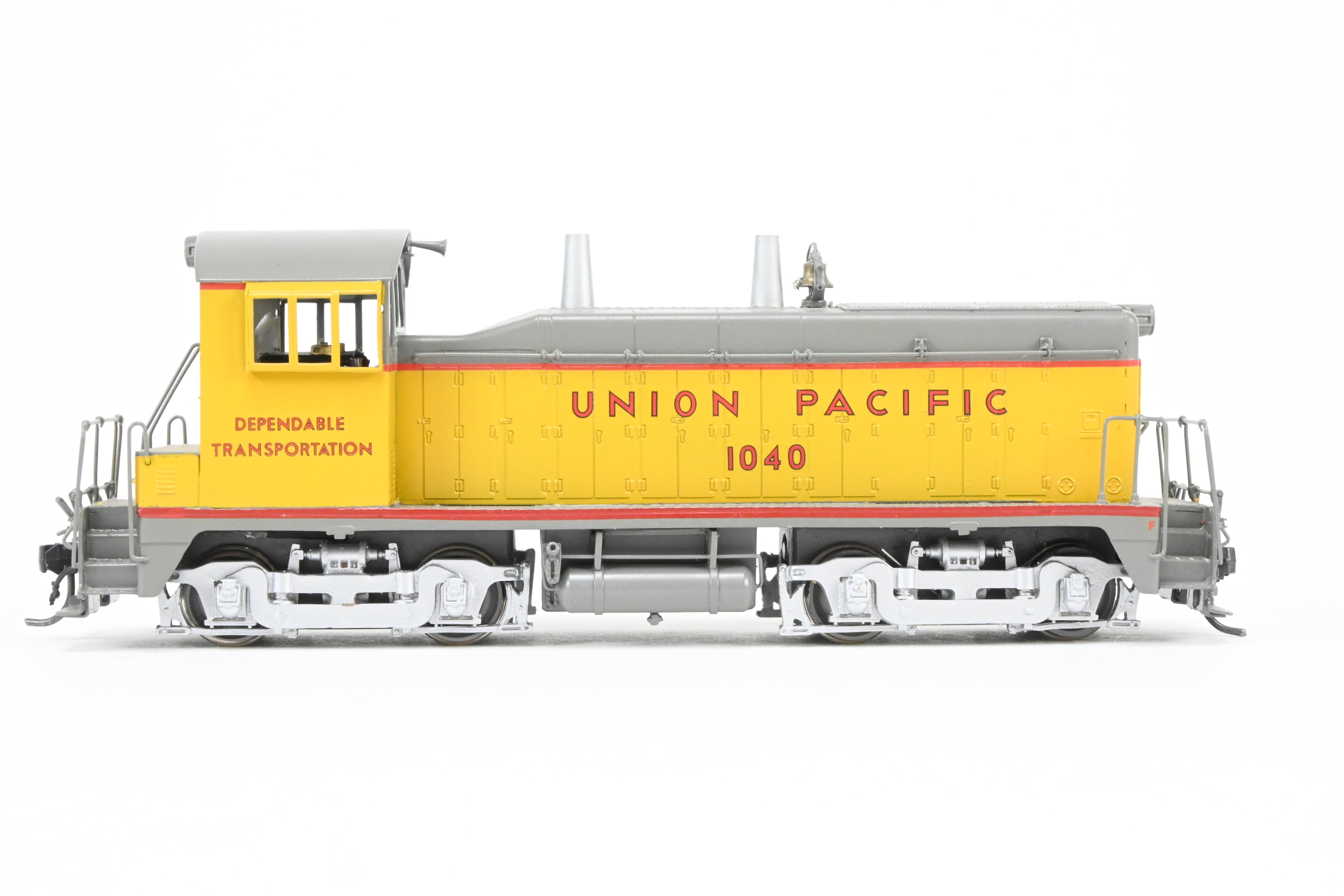 HO Scale Brass Oriental Limited Union Pacific EMD NW - 2 1000HP Phase II Switcher Locomotive with Custom Painting in As - Is Condition