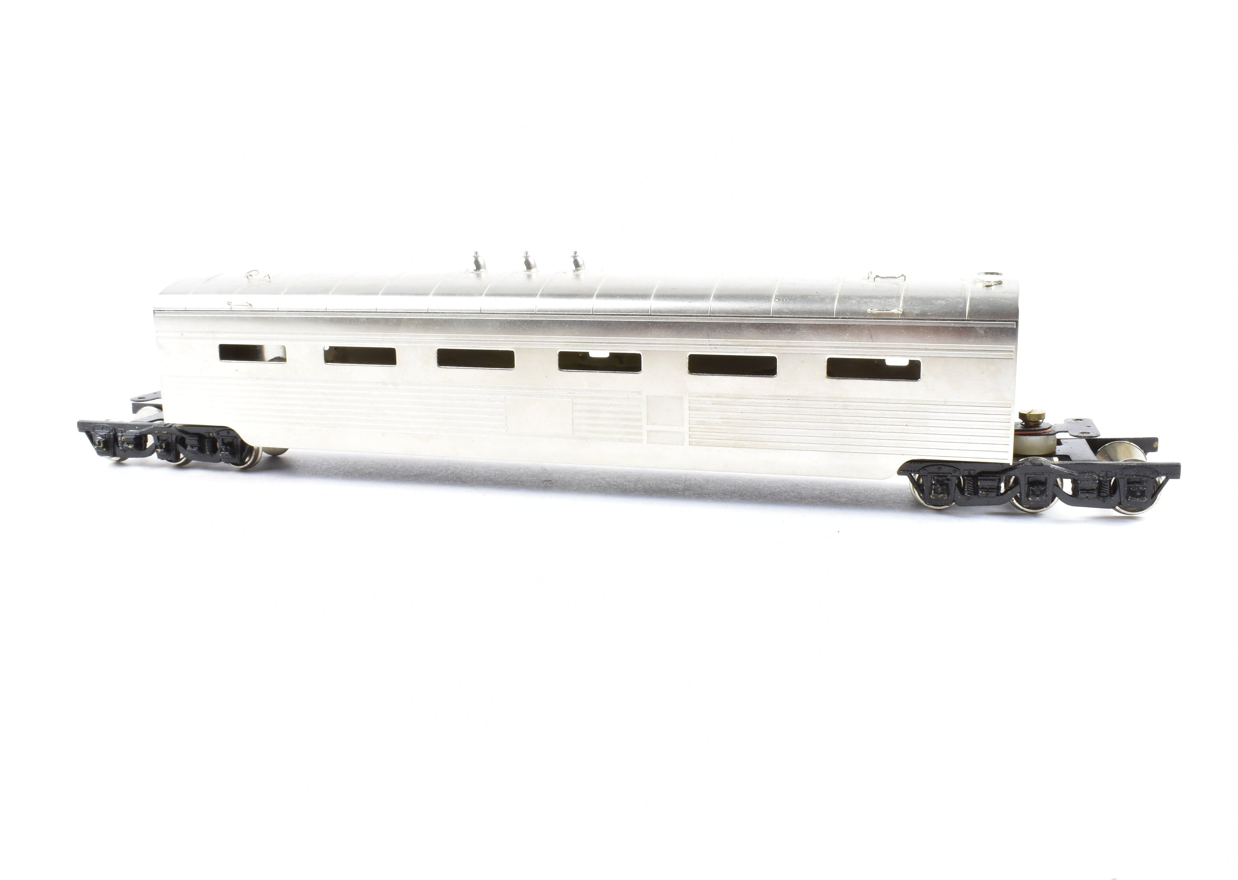 HO Scale Brass Model Train - Southern Pacific 204-Foot Three-Unit Articulated Diner with Corrugated Sides by Brass Soho