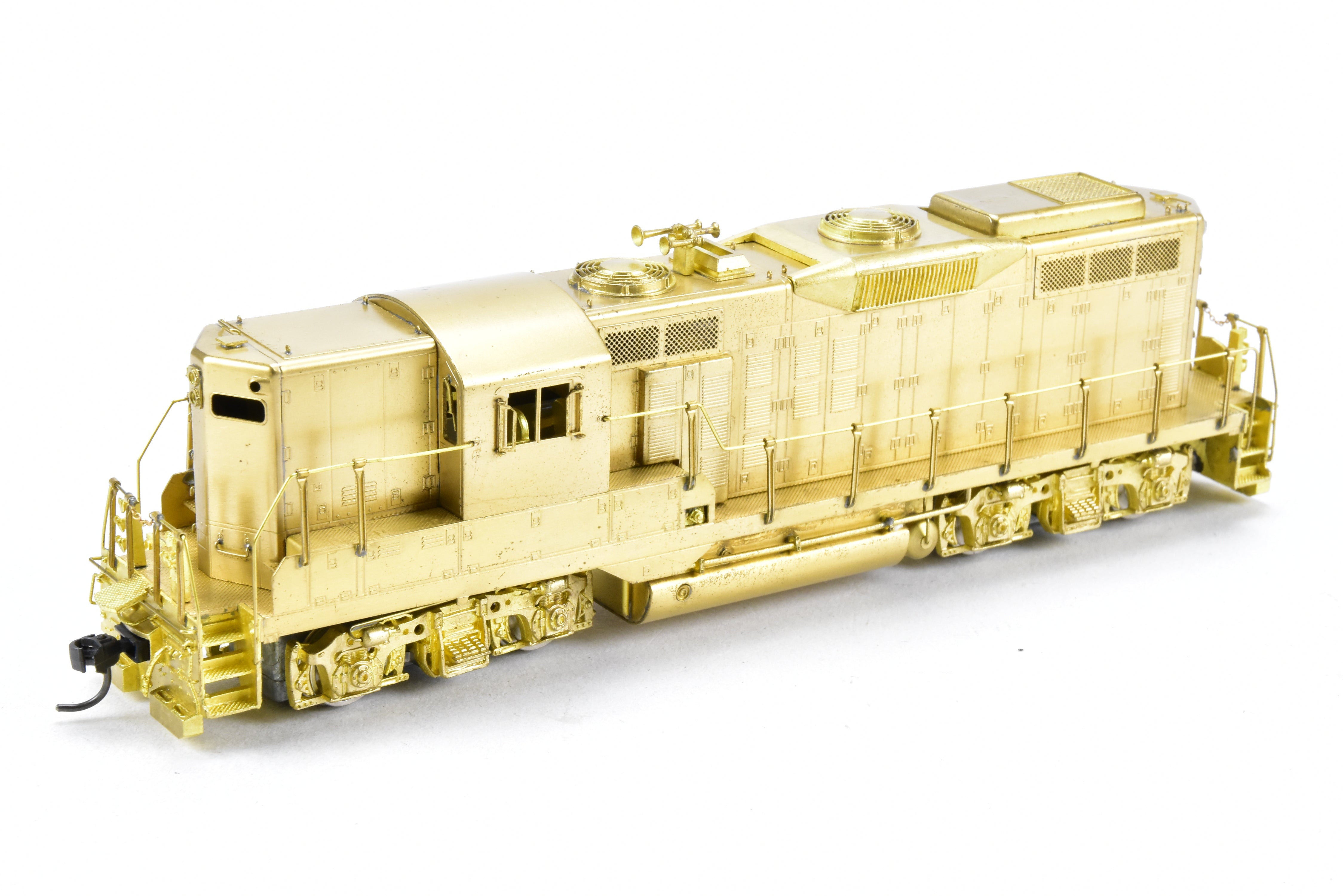 High - Quality HO Scale Brass Model of Oriental Limited Union Pacific EMD GP9 Locomotive with 1750 HP MA Version